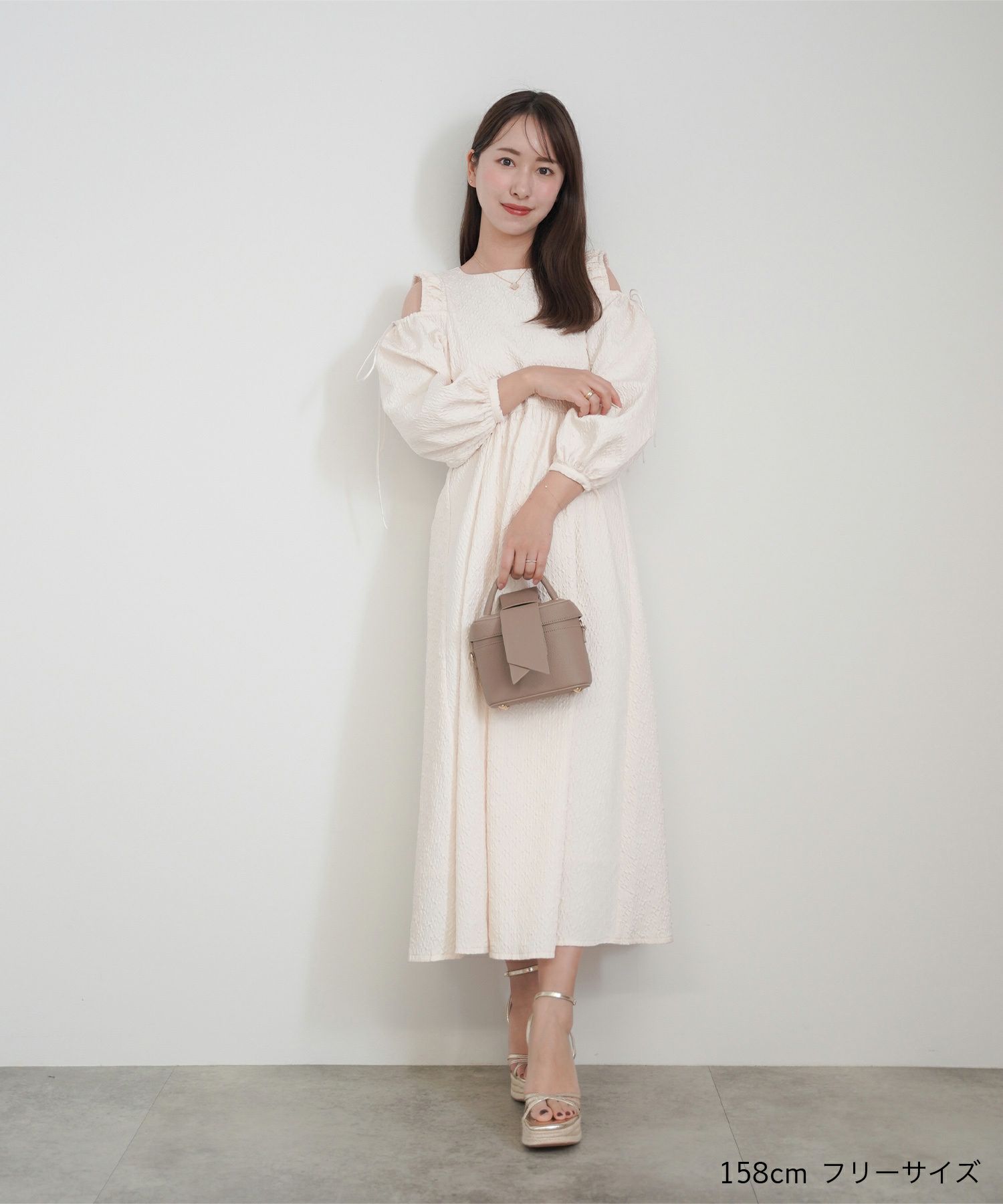 限定Price！SALE カッティングショルダー ジャガード ワンピース  