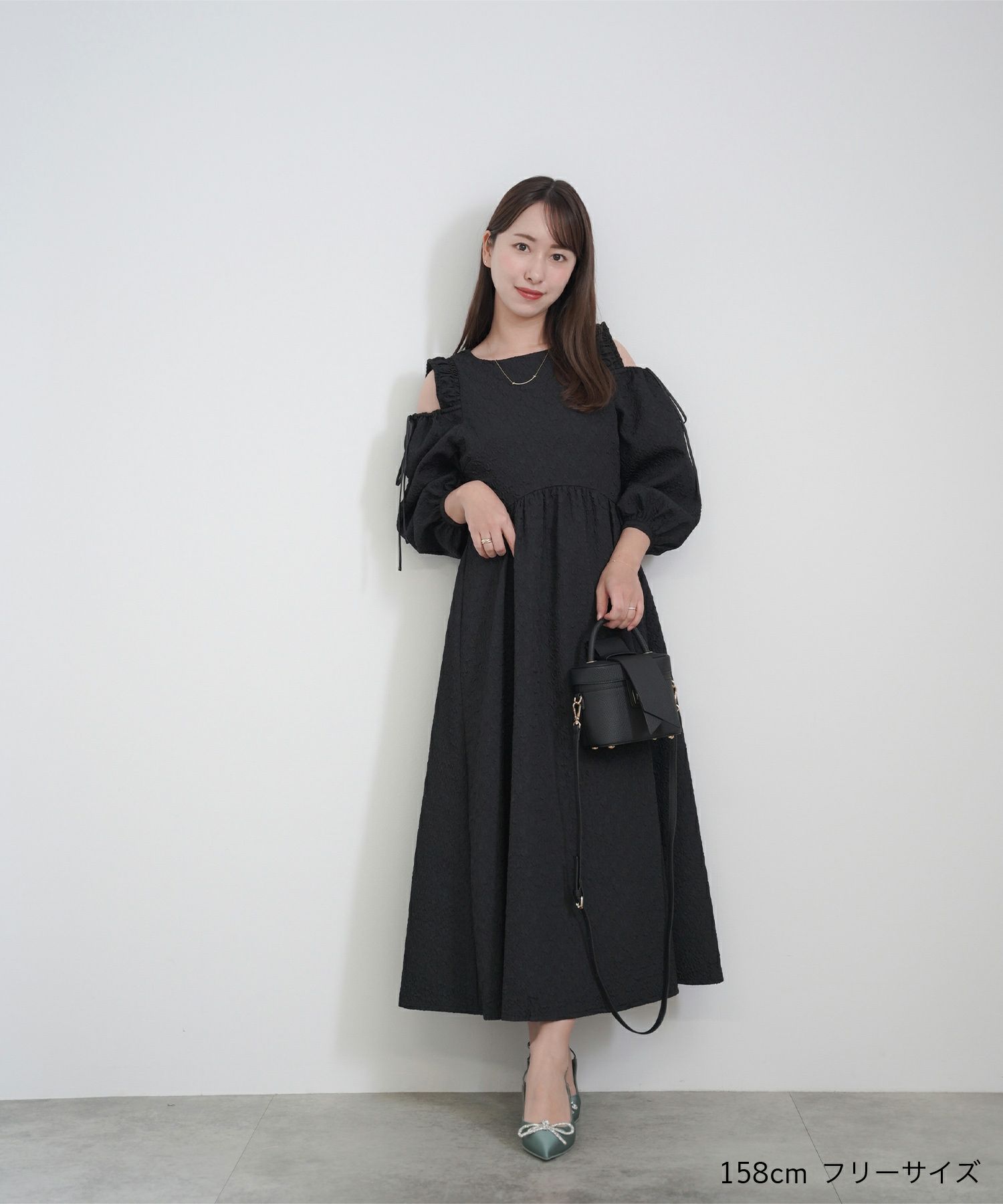 限定Price！SALE カッティングショルダー ジャガード ワンピース  