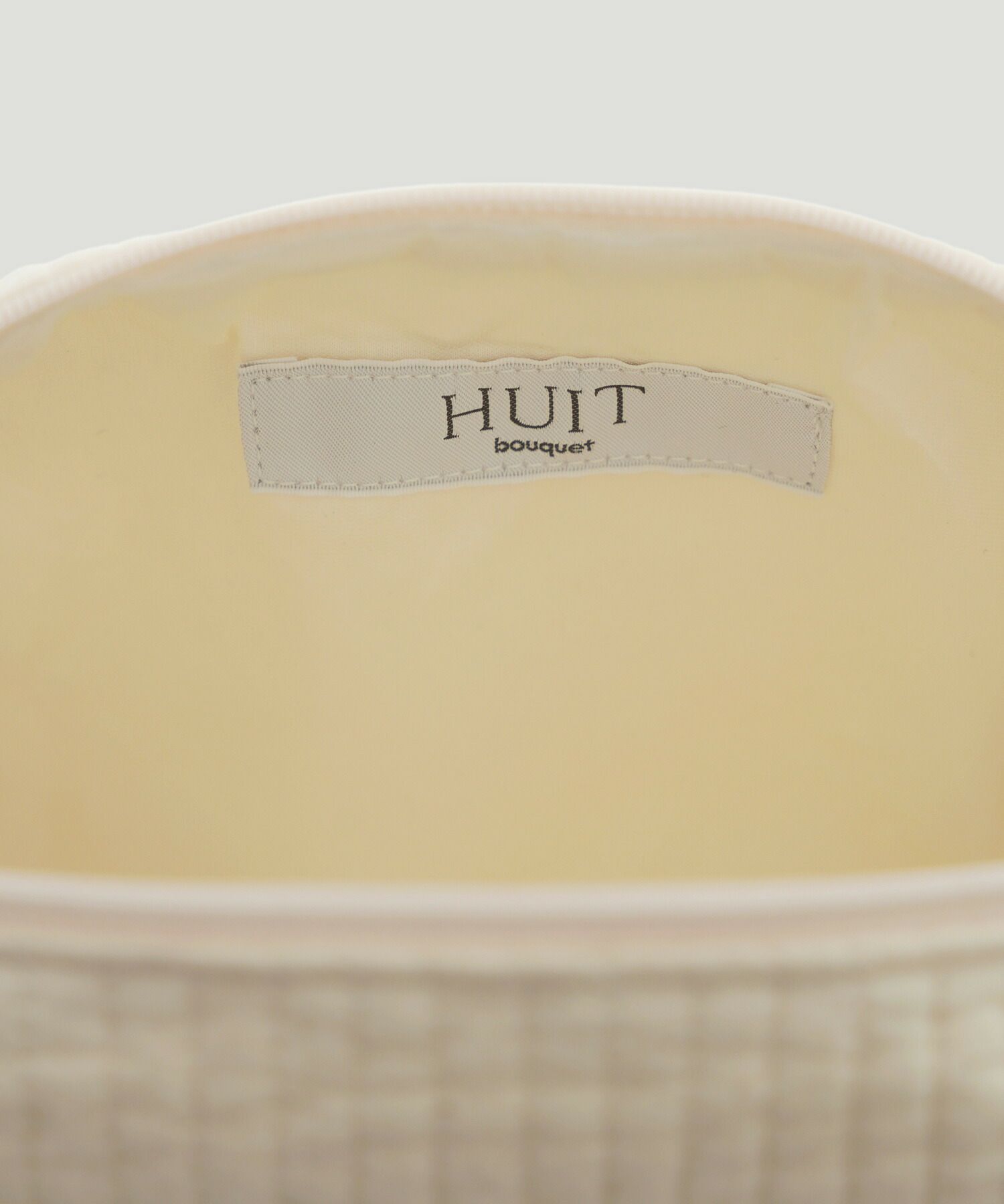 レディース/ポーチ/パール/ヌビ/春/夏/秋/冬/トラベルポーチ/オムツポーチ/ブラック/アイボリー/グレー