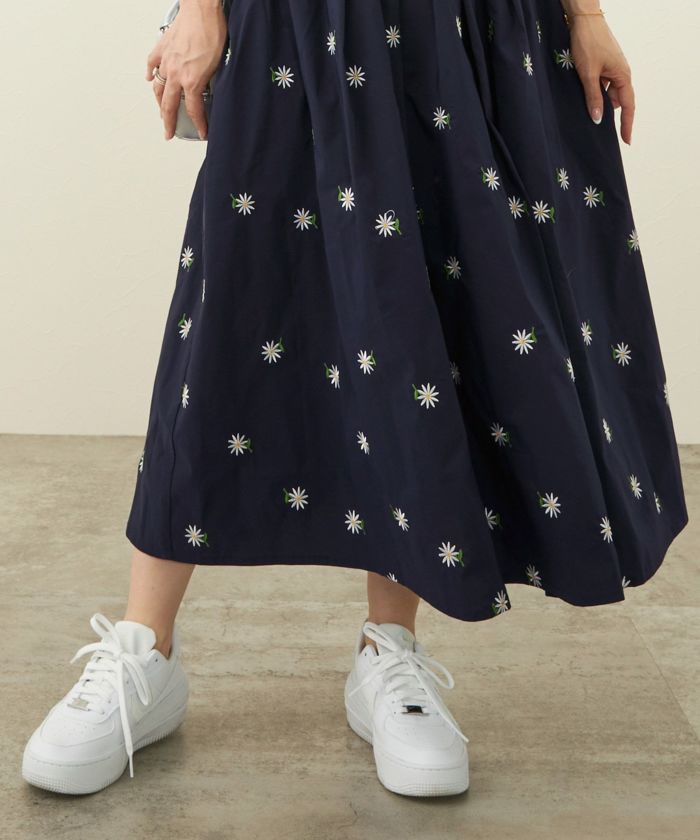 TIME-SALE マーガレット 花刺繍 ふんわり スカート Liala×PG 全3