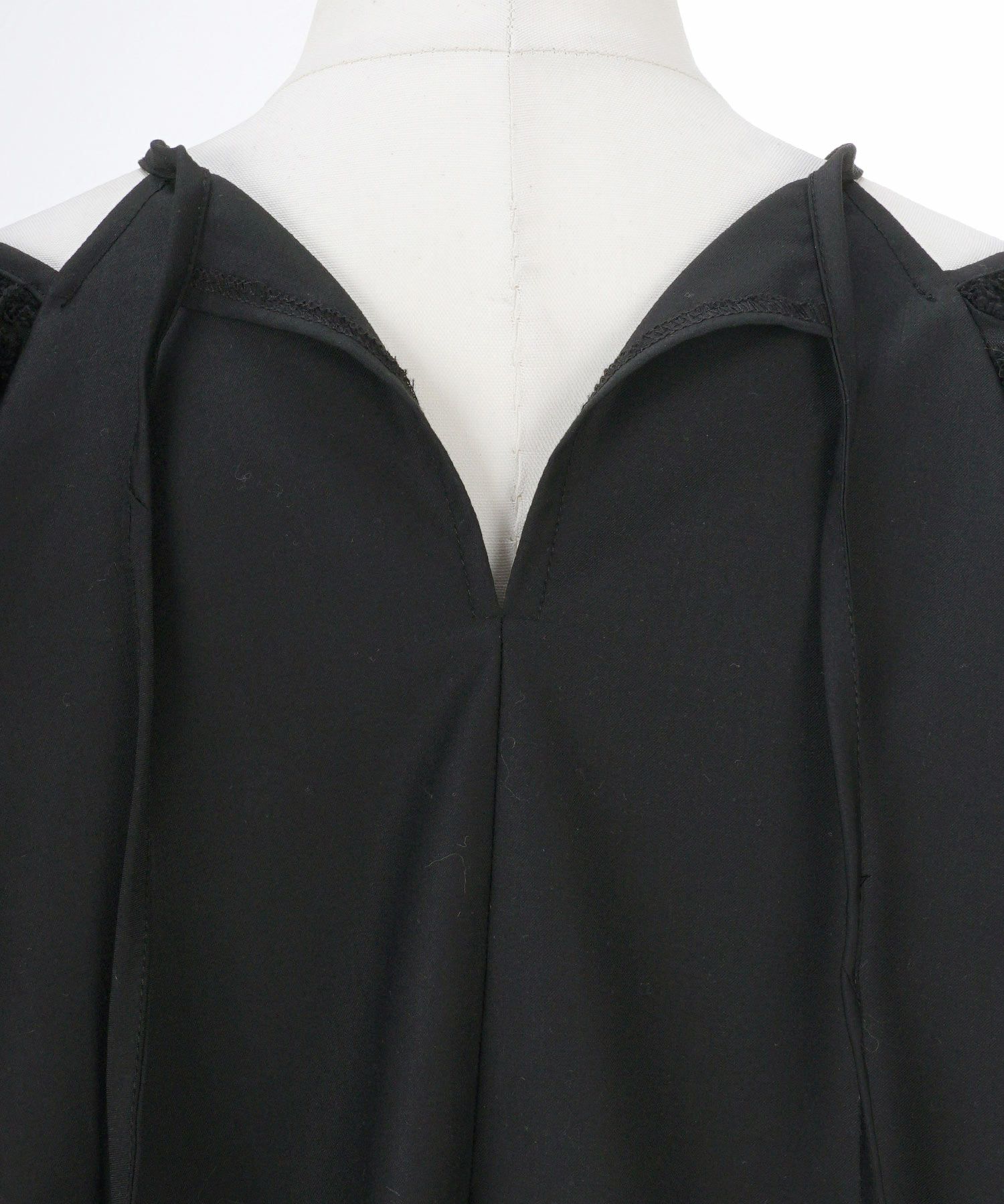 手洗い可/ブラウスレディーストップス可愛いかわいいオフィスきれいめ白黒服おしゃれリボン無地春夏秋ジョイントスペース