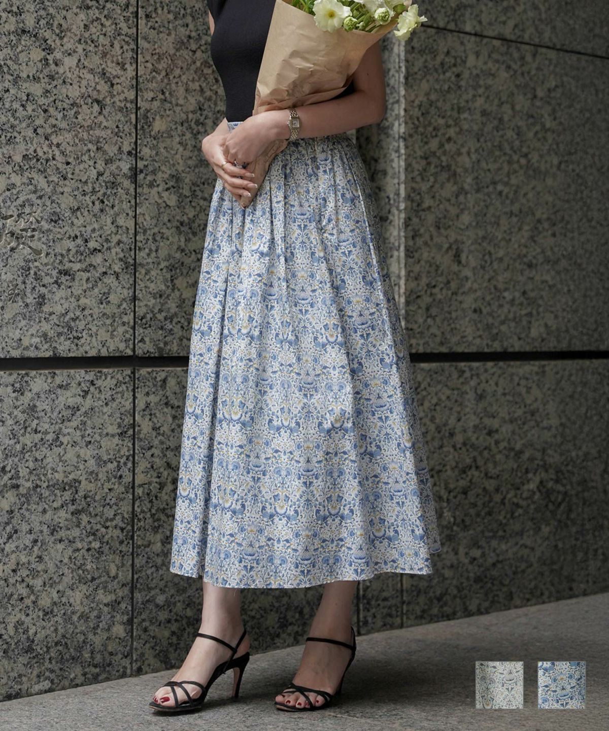 タック フレア スカート Made with Liberty Fabric グレー/ブルー