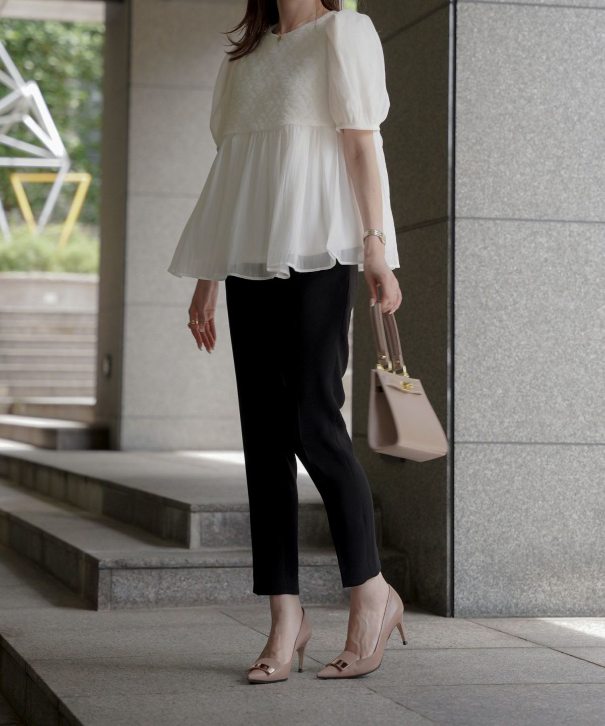 オーガンジー フェミニン ペプラム シアー パフスリーブ 半袖/ホワイト/ブラック/M