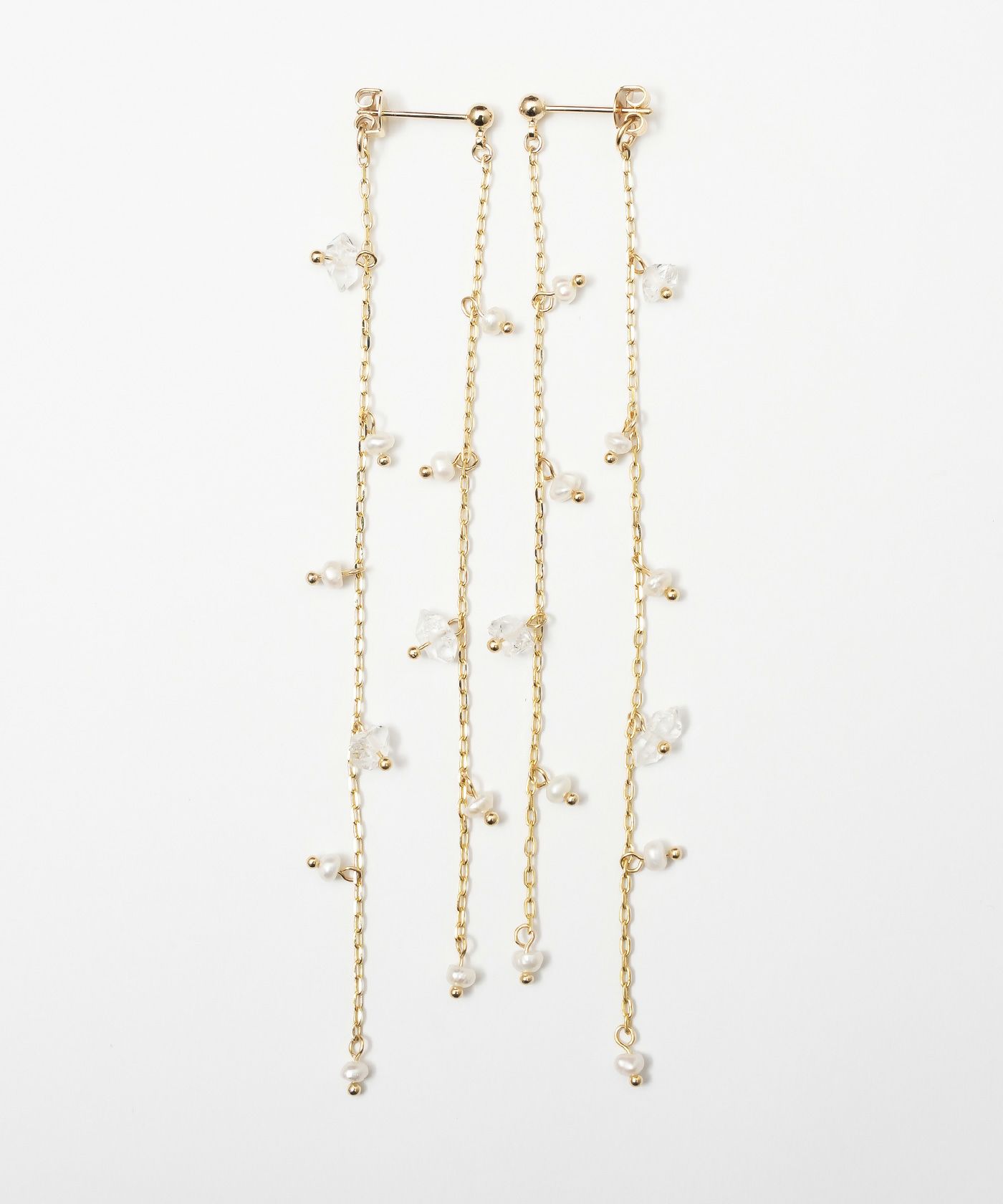 ダングリング ライン ピアス Dangling Line Pierce