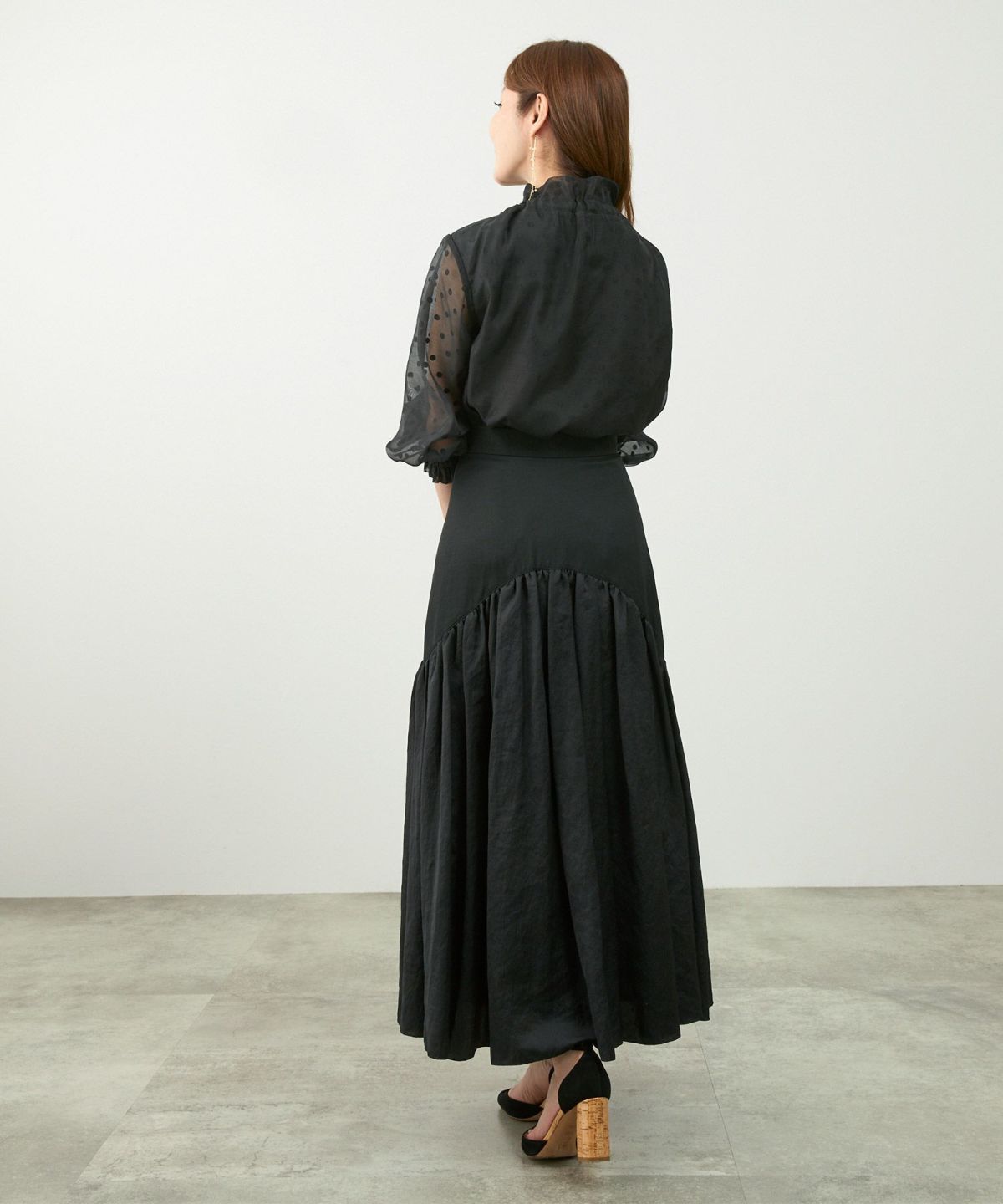 手洗い可トップスレディースブラウスシアー素材ドットおしゃれかわいい大人長い丈白黒ジョイントスペース