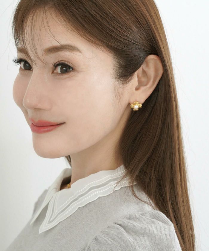 クローバー パール ピアス イヤリング Clover Pearl Pierce Earring