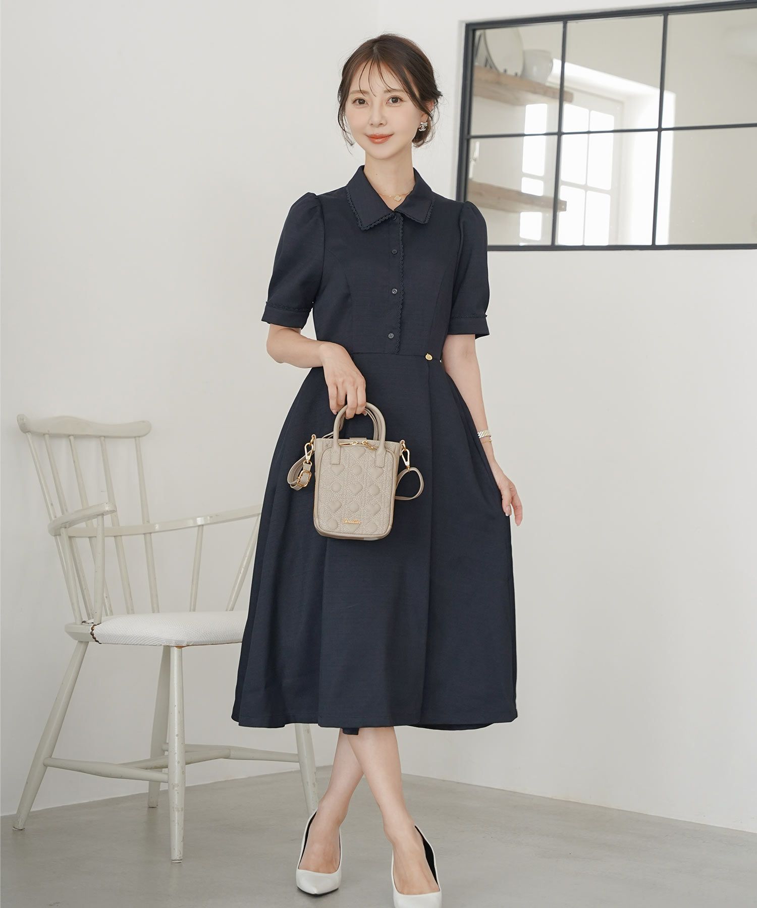 レディース/小物/グッズ/バッグ/スクエア/ショルダーバッグ/ポシェットバッグ/ハート/シリーズ/キルティング/オールシーズン/レザー/合皮/収納/仕分け/持ち手/ゴールド/ピンク/ストロベリーミルク/アイボリー/ブラック/旅行/お出かけ/おしゃれバッググレージュ新色