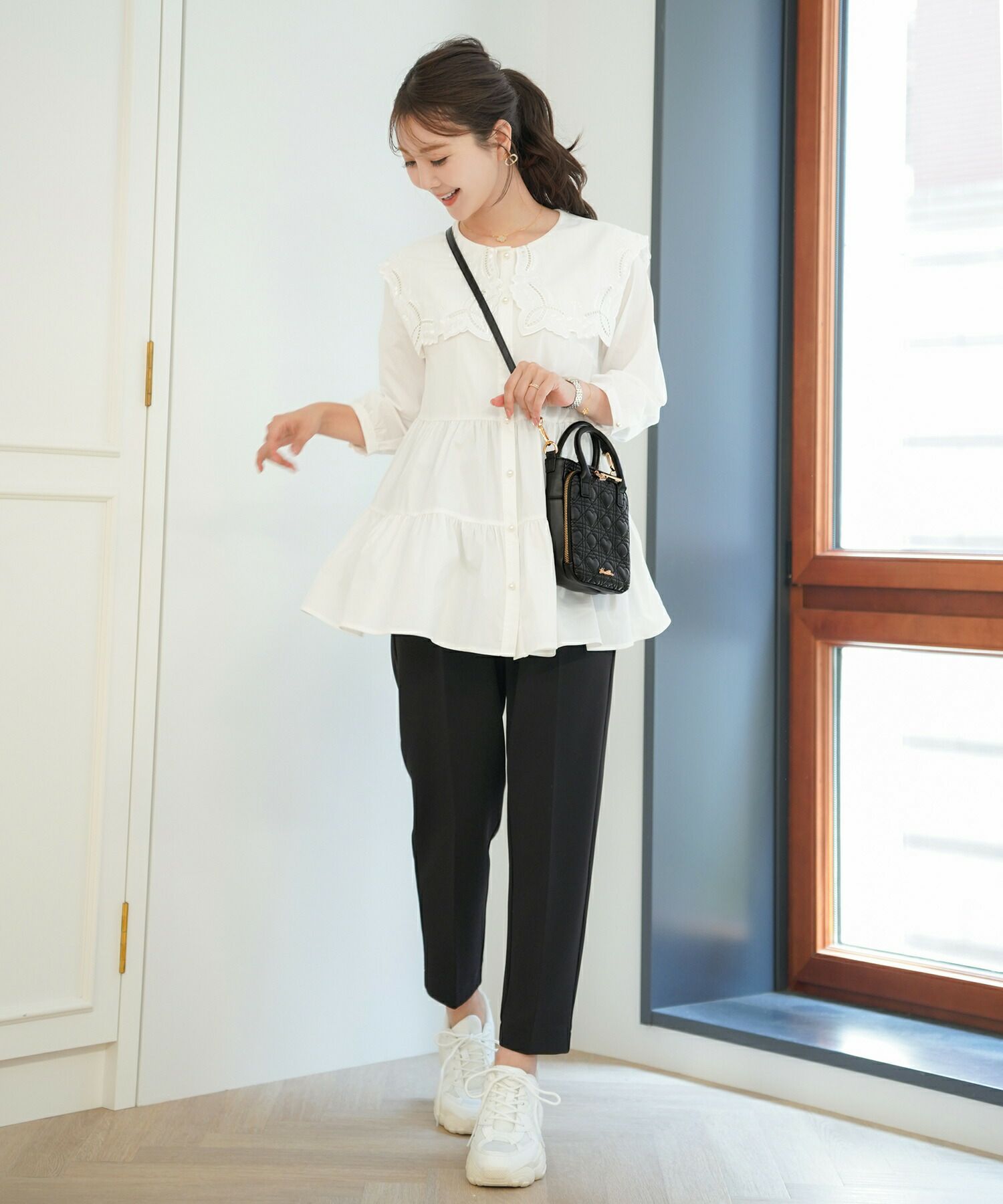 レディース/小物/グッズ/バッグ/スクエア/ショルダーバッグ/ポシェットバッグ/ハート/シリーズ/キルティング/オールシーズン/レザー/合皮/収納/仕分け/持ち手/ゴールド/ピンク/ストロベリーミルク/アイボリー/ブラック/旅行/お出かけ/おしゃれバッググレージュ新色