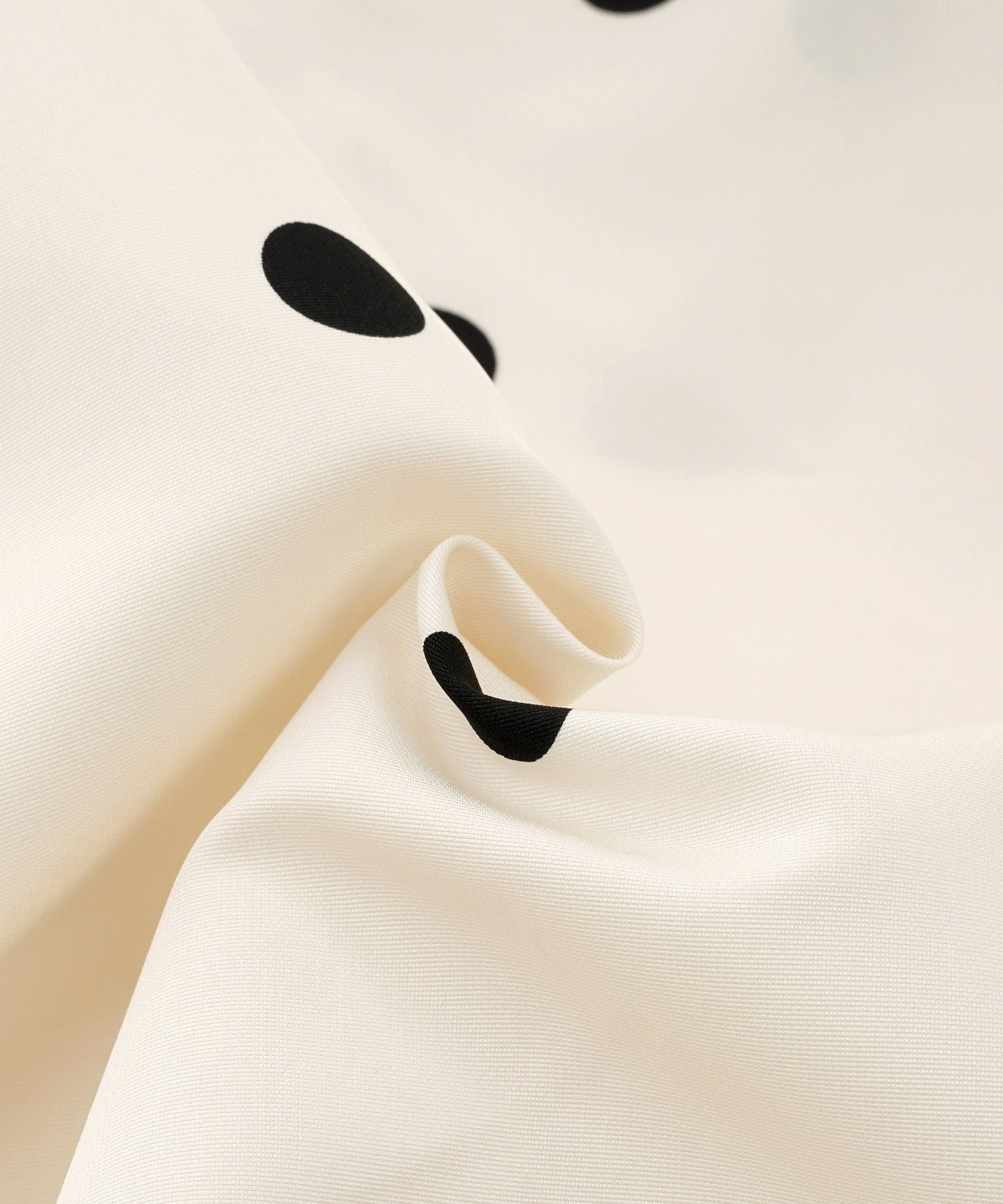 手洗い可 日本製 ブラウス レディース トップス 水玉 パフスリーブ 白黒 ロング きれいめ オフィス かわいい ジョイントスペース