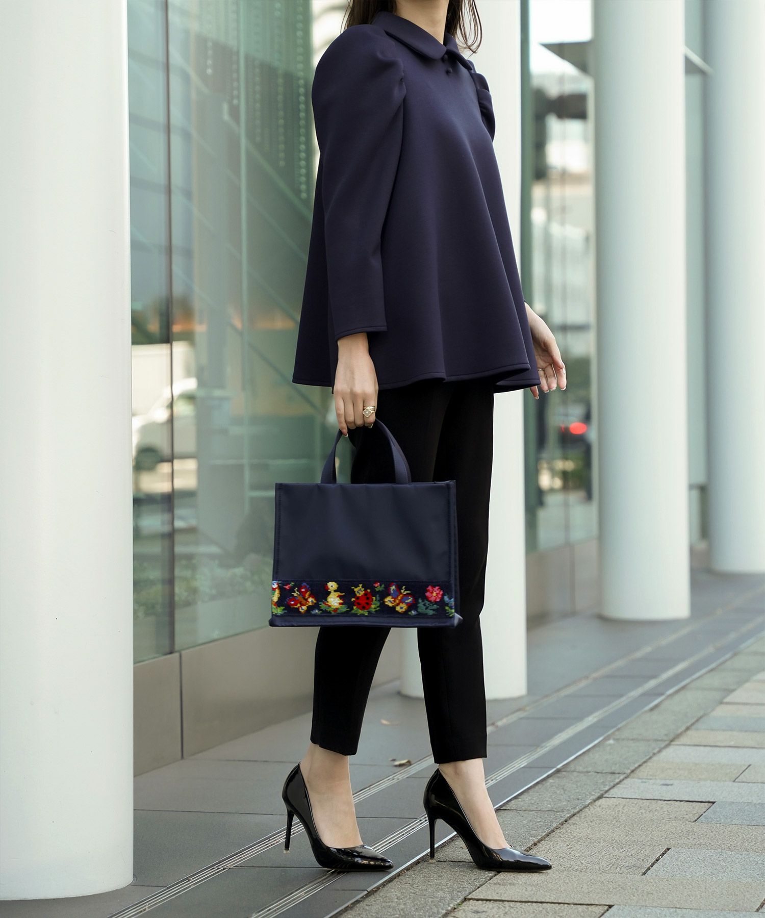 ストレスフリーポロシャツタックギャザーパフスリーブAライン/ネイビー/アイボリー/ブラック/M