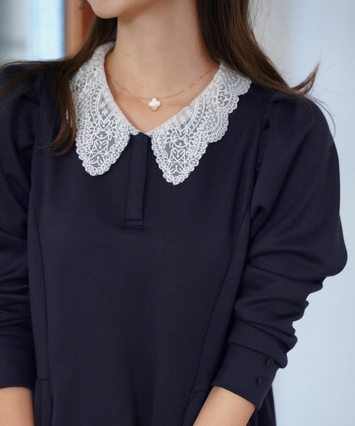 レディース/カットワンピース/カットソー/厚手/あったか/もっちり/柔らか/伸縮性/マタニティ/レース/シャツ襟/きれいめ/カジュアル/リラックス/ワンマイル/ロング/ミモレ丈/長袖/フレア/アイボリー/ブラウン/ネイビー/ブラック/オケージョン/新色/ピンクベージュ/チャコール