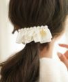 レディース/ヘアアクセサリー/アクセサリー/髪留め/バレッタ/フリル/パール/サテン/オケージョン/可愛い/上品/エレガント/フェミニン/ヘアアレンジ/ホワイト/モカ/ブラック