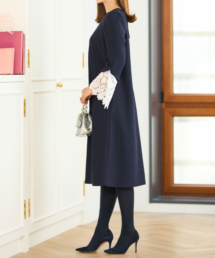 B542♦新品♦️レーススリーブ フレアドレス　ワンピース　大きいサイズ　4L B542♢新品♦️レーススリーブ フレアドレス ワンピース 大きいサイズ