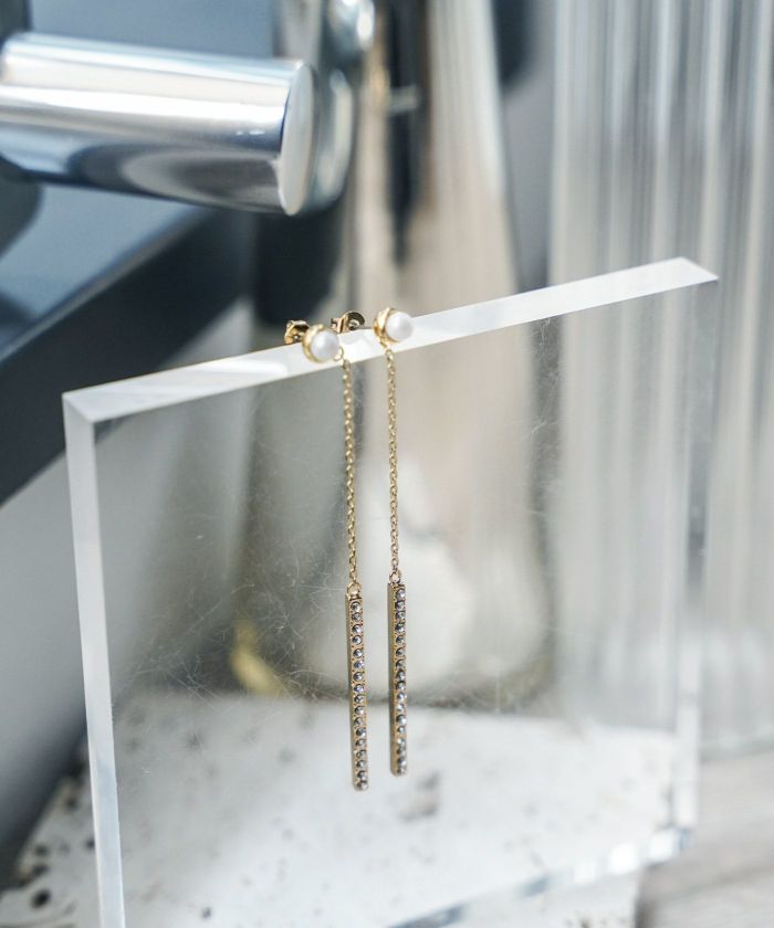 ライン クリスタル ピアス イヤリング Line Crystal Pierce Earring