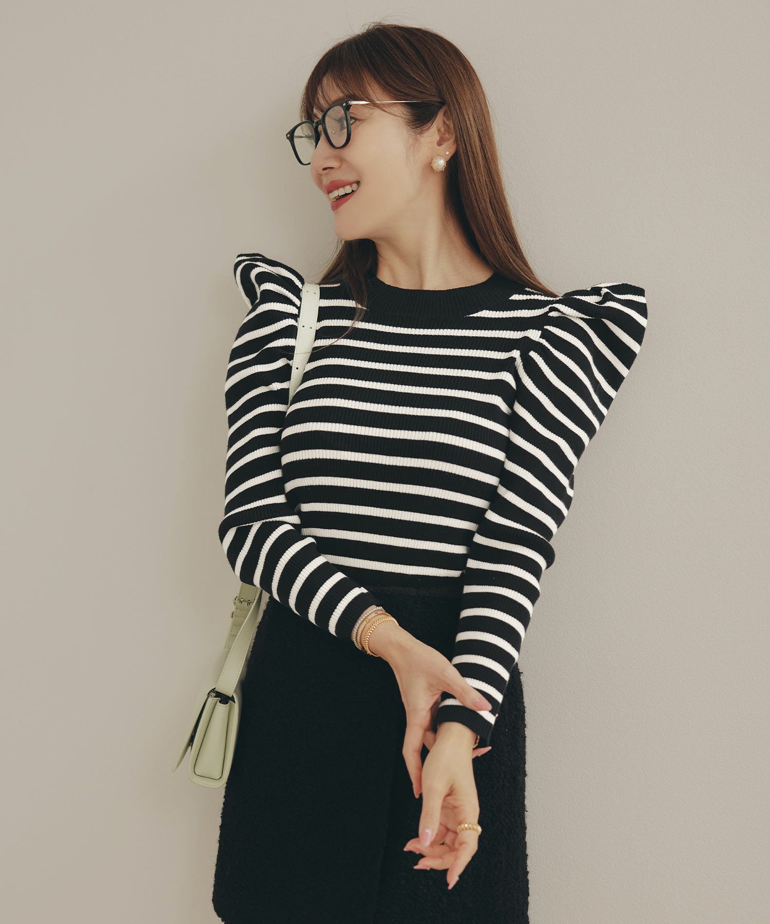 手洗い可ニットトップス秋春冬白黒長袖レディースかわいいきれいめオフィスジョイントスペース