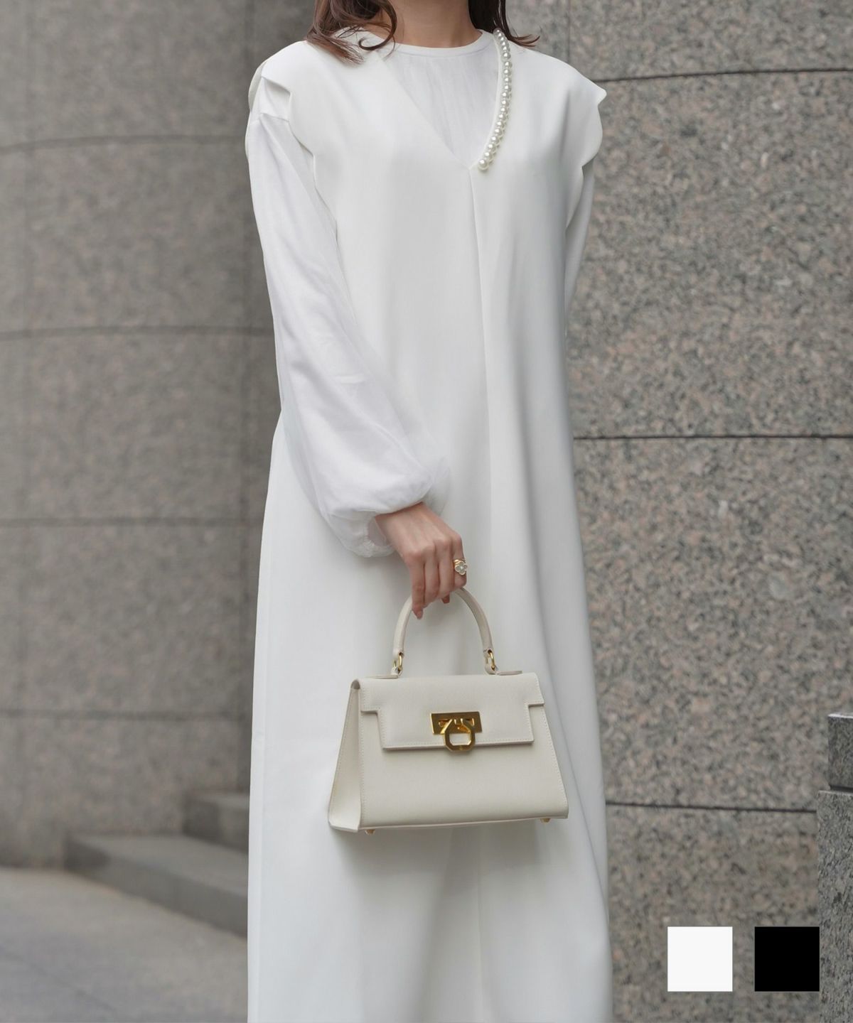 スカラップ パールトリム ジャンパースカート HUIT ホワイト/ブラック