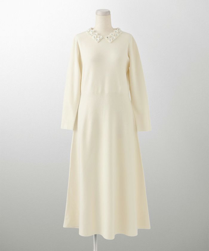 フラワーモチーフ 襟付き ニット ワンピース HUIT ネイビーミックス/アイボリー/ネイビー/ブラック/ミックス