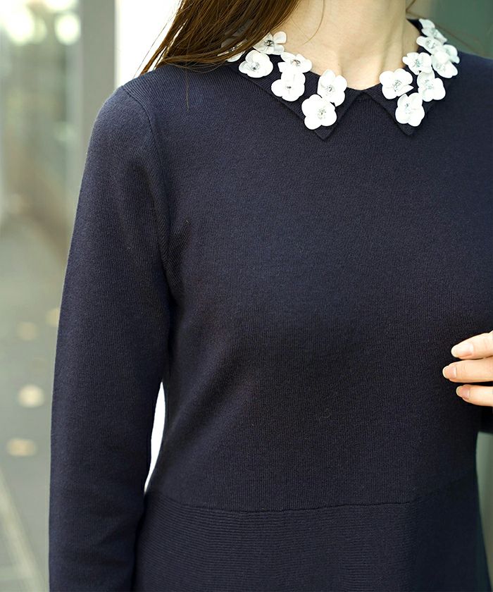 フラワーモチーフ 襟付き ニット ワンピース HUIT ネイビーミックス/アイボリー/ネイビー/ブラック/ミックス