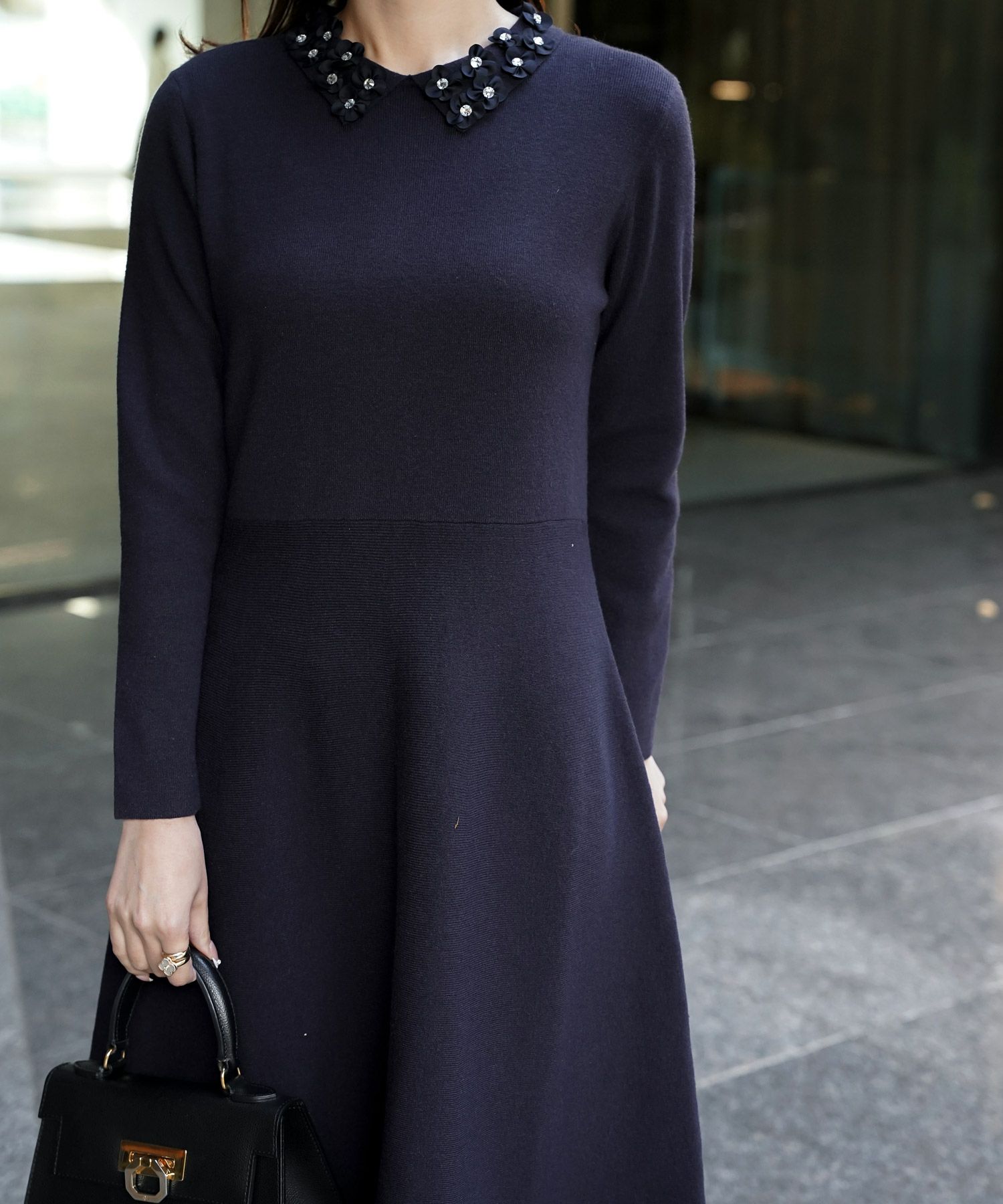 フラワーモチーフ 襟付き ニット ワンピース HUIT ネイビーミックス/アイボリー/ネイビー/ブラック/ミックス