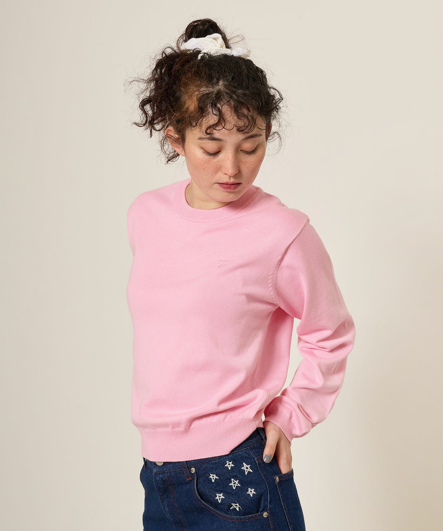 ニット/トップス/エンブレム付き