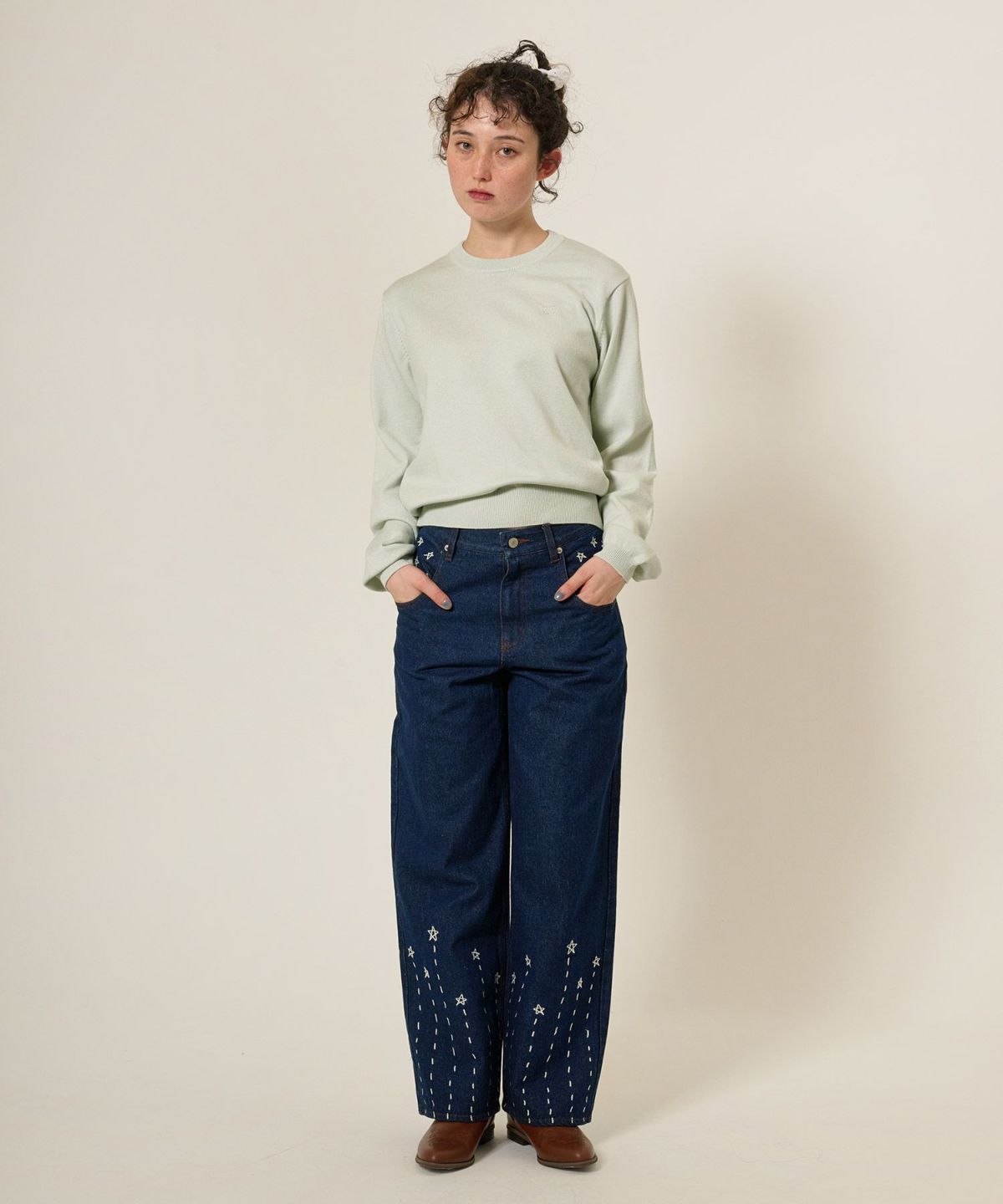 ニット/トップス/エンブレム付き