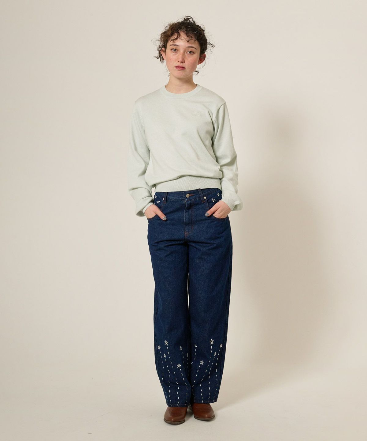 ニット/トップス/エンブレム付き