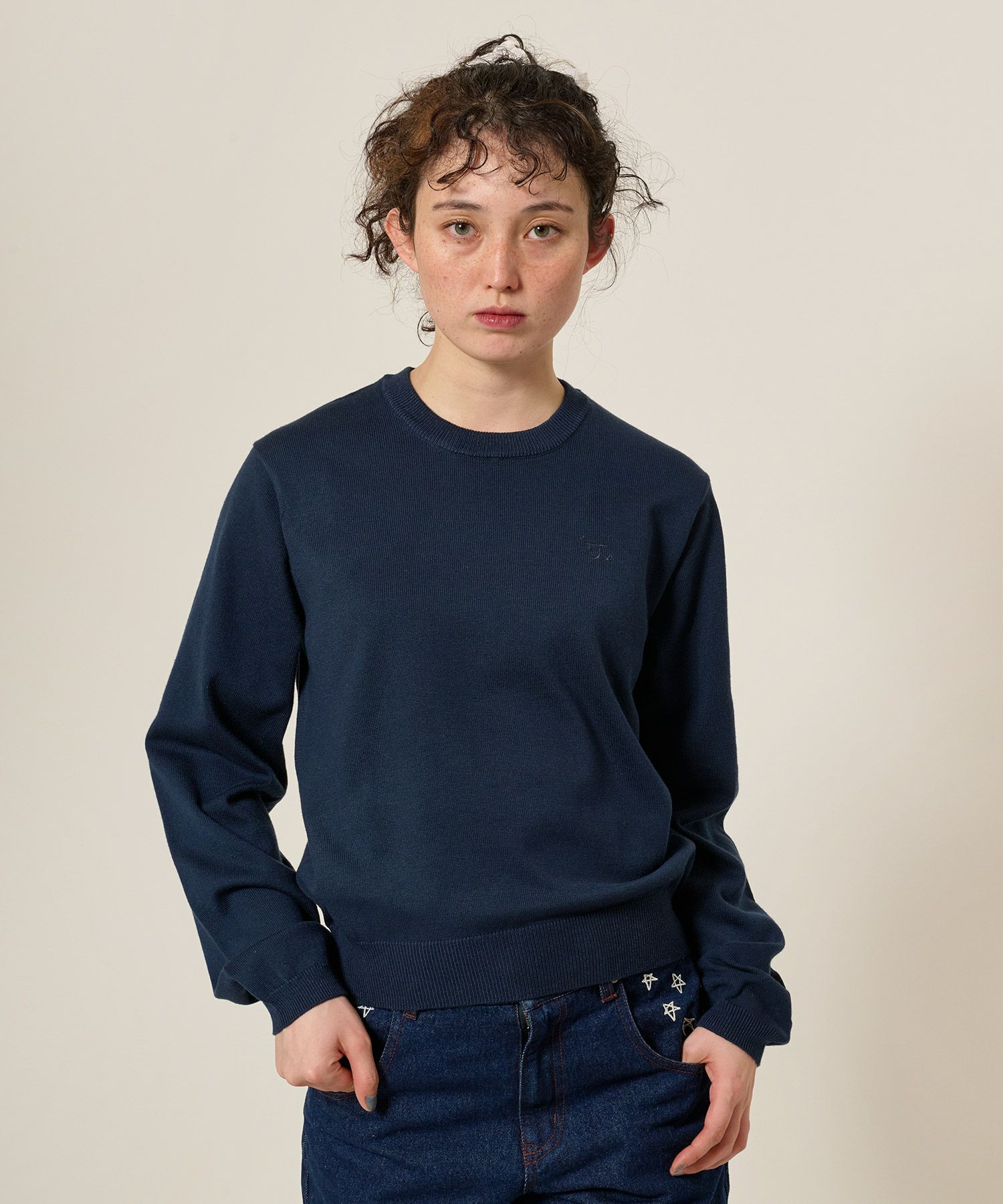 ニット/トップス/エンブレム付き