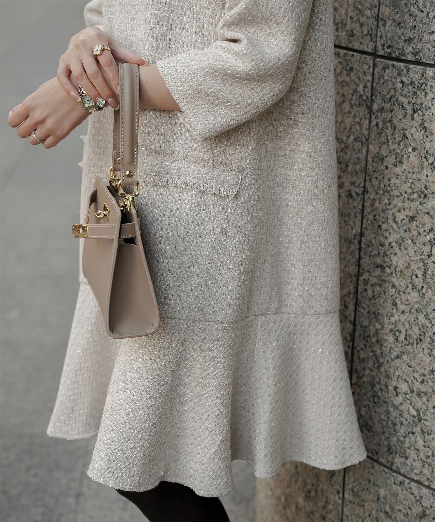 ツイード フリルヘム スパンコール チェック 上品 ミニ丈 グレーミックス/ベージュ/ブラック/M