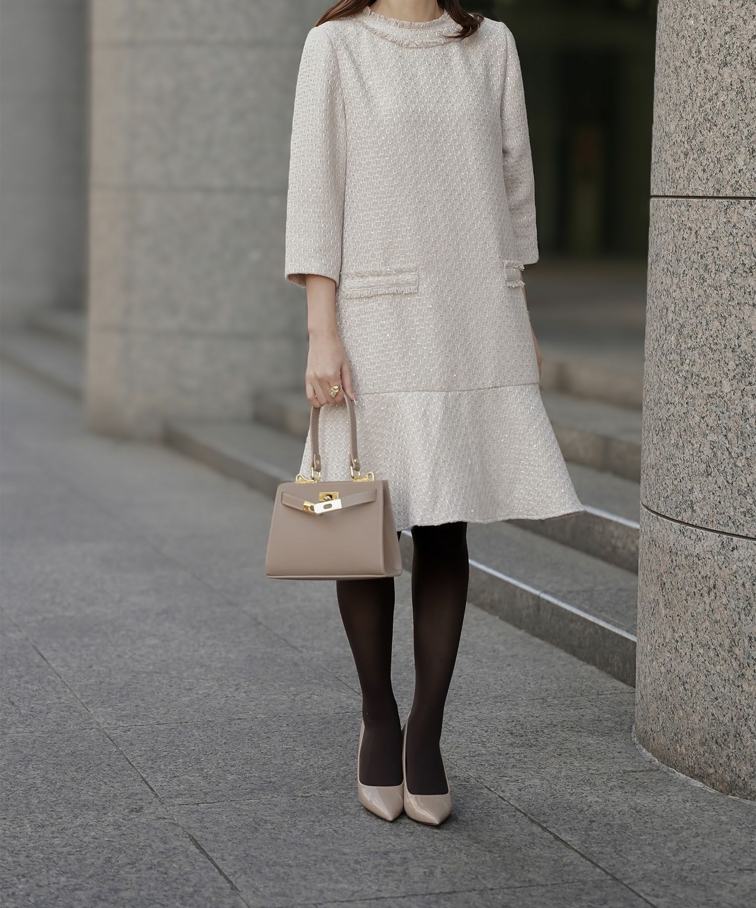 ツイード フリルヘム スパンコール チェック 上品 ミニ丈 グレーミックス/ベージュ/ブラック/M