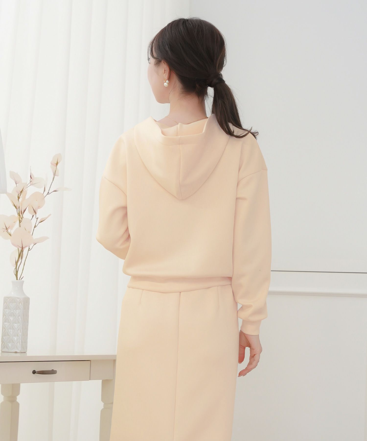 レディース/トップス/パーカー/カットソー/ダンボールニット/伸縮性/長袖/春/秋/冬/ワンマイル/旅行/運動会/お出かけ/オフィスカジュアル/エレガント/カジュアル/フェミニン/刺繍/ハート/ロゴ/アイボリー/ピンク/ネイビー/新色/ブラ