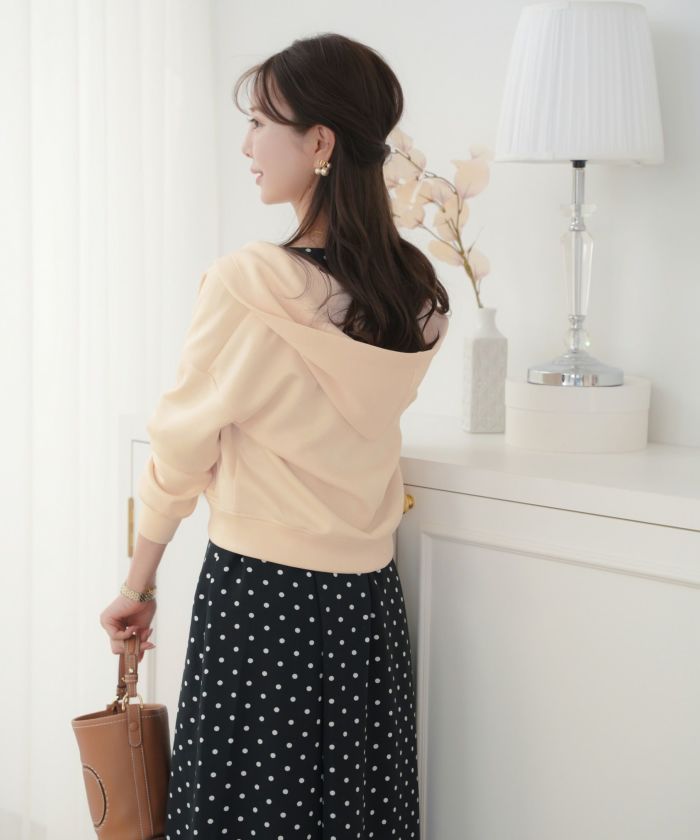 レディース/トップス/パーカー/カットソー/ダンボールニット/伸縮性/長袖/春/秋/冬/ワンマイル/旅行/運動会/お出かけ/オフィスカジュアル/きれいめ/動きやすい/エレガント/カジュアル/フェミニン/刺繍/ハート/ロゴ/アイボリー/ピンク/ネイビー