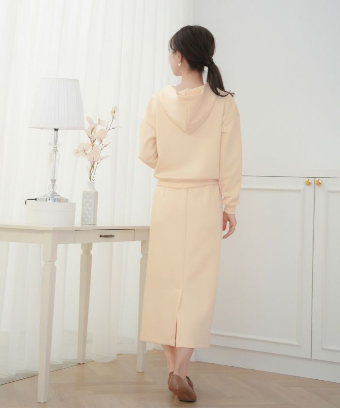 レディース/ボトムス/スカート/タイトスカート/ミモレ丈/カットソー/ダンボールニット/伸縮性/長袖/春/秋/冬/ワンマイル/旅行/運動会/お出かけ/オフィスカジュアル/きれいめ/動きやすい/エレガント/カジュアル/フェミニン/刺繍/楽ちん/ウエストゴム/