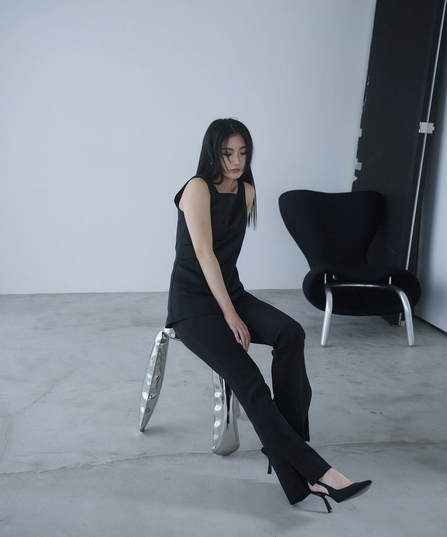 裾 スリット スラックス パンツ KINO THE KEI