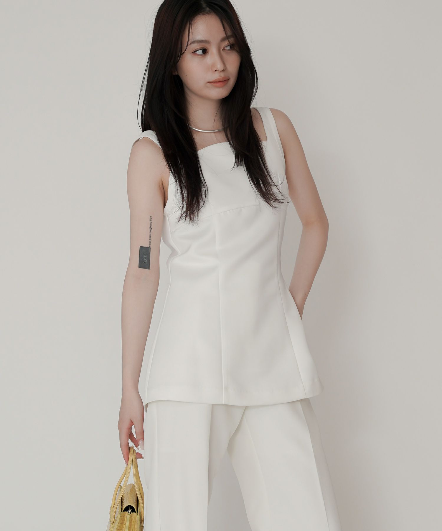 フェテッシュ サテン プルオーバー KINO THE KEI