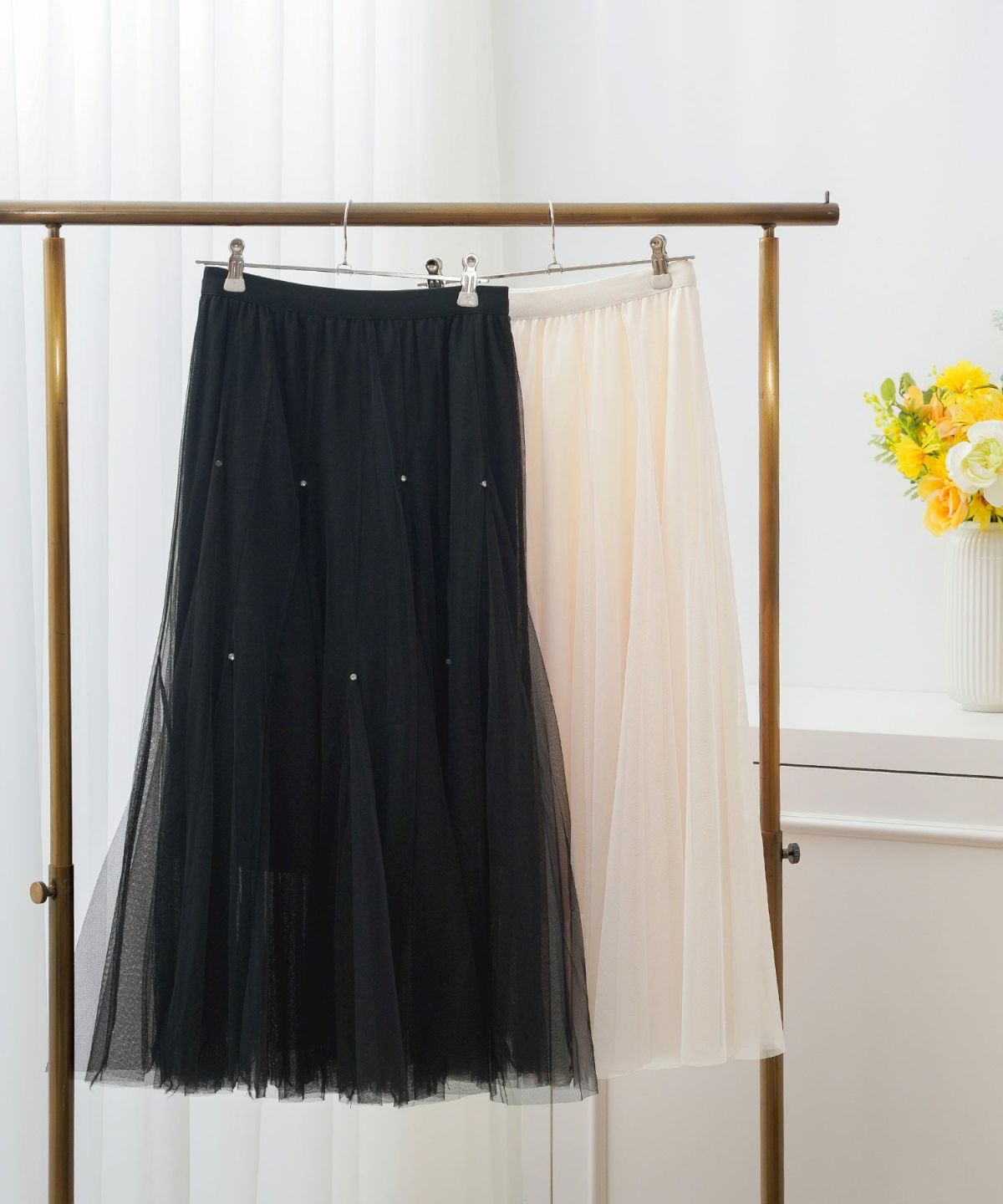セレクトスカートフレアチュール白黒ロングきれいめかわいい大人オフィスジョイントスペース