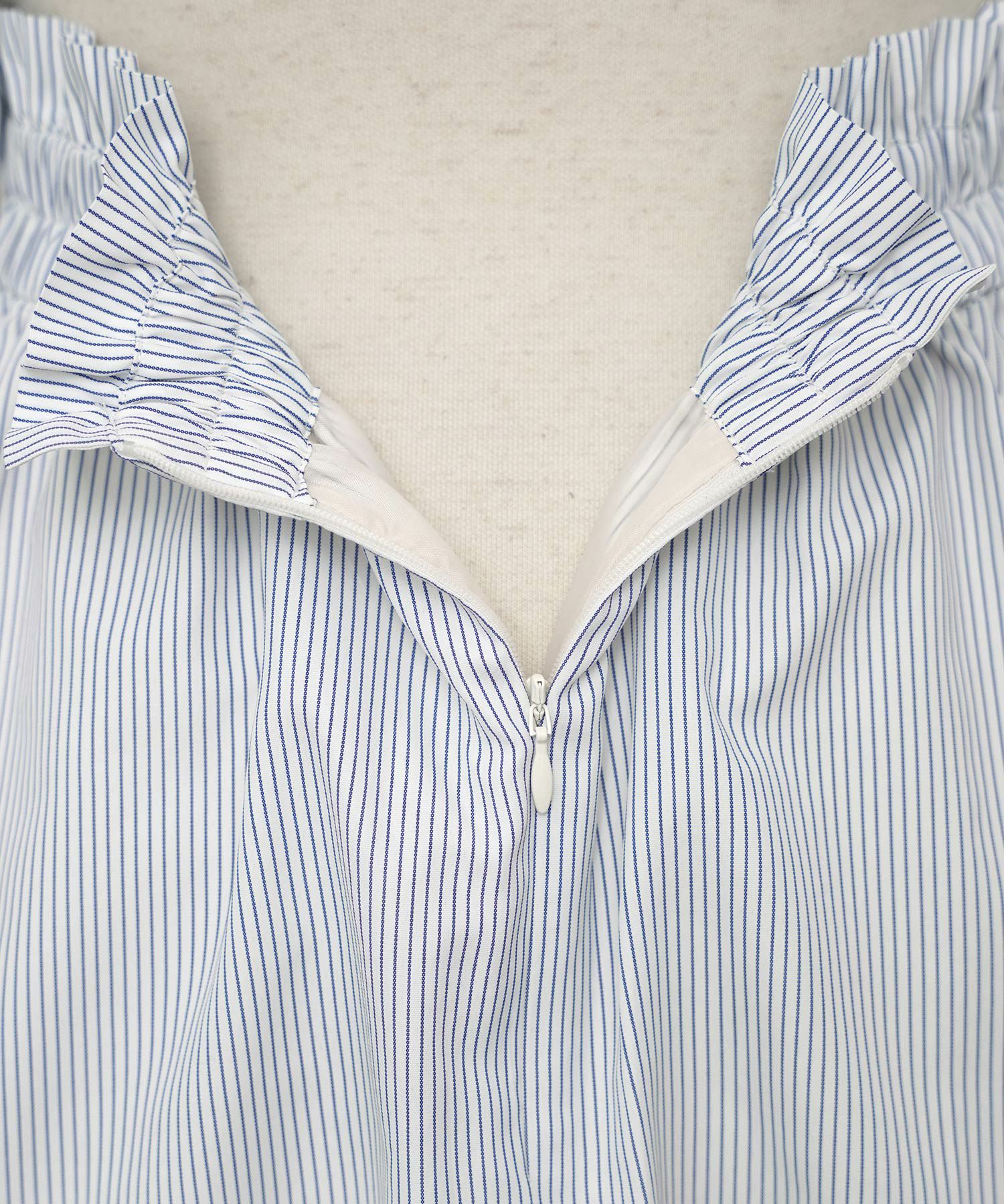 レディース/ボトムス/スカート/フレアスカート/ストライプ柄/刺繍/ロゴ/タック/ポケット/清涼感/春/夏/リボン/ピンク/サックス