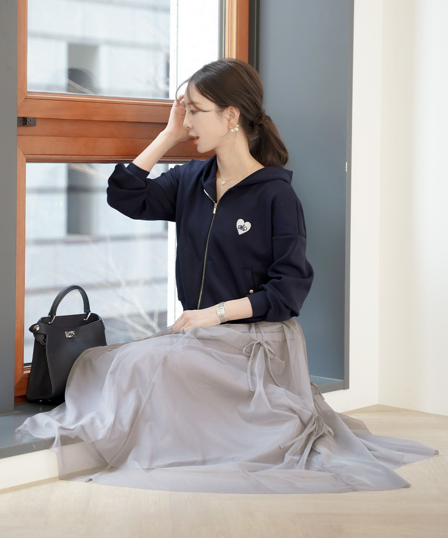 レディース/セレクト/ボトムス/スカート/チュール/リボン/アシメ/ランダム/シアー/透け感/ウエストゴム/春/夏/秋/冬/フェミニン/上品/エレガント/かわいい/アイボリ－/グレー