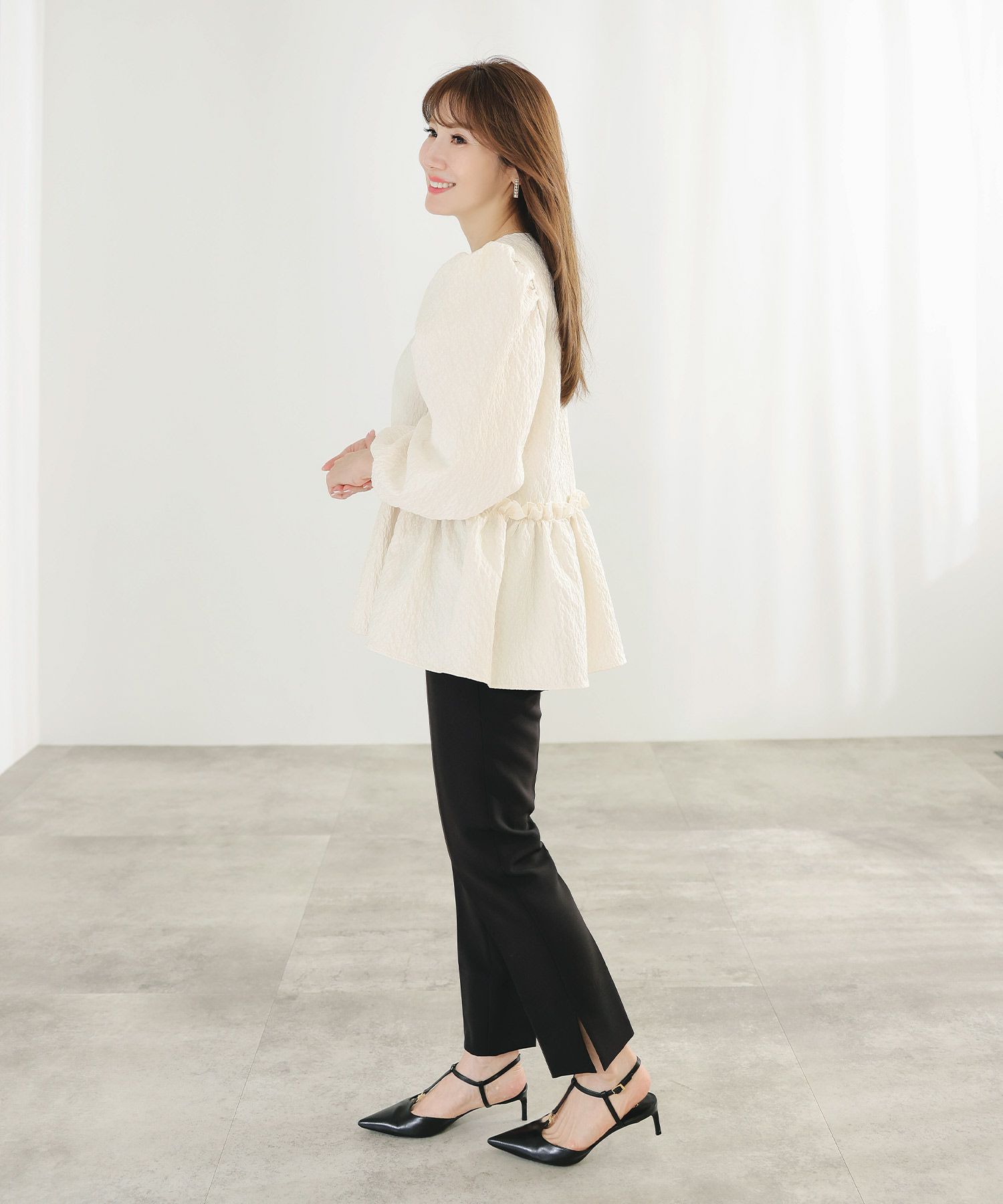 手洗い可イレヘムパフ袖フェミニン春上品大人可愛いきれいめジョイントスペース