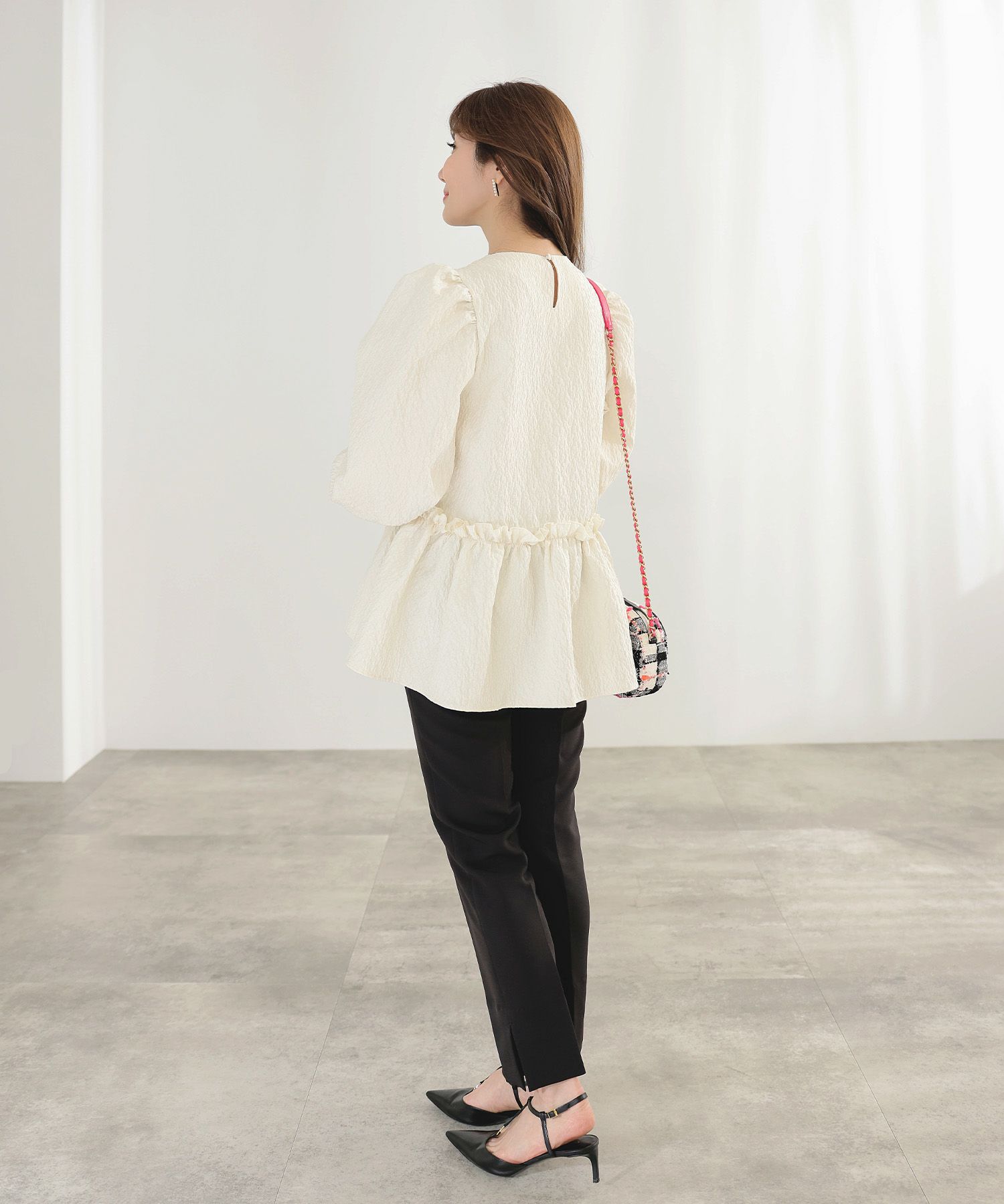 手洗い可イレヘムパフ袖フェミニン春上品大人可愛いきれいめジョイントスペース