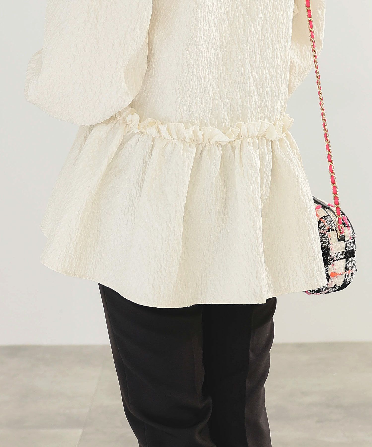 手洗い可イレヘムパフ袖フェミニン春上品大人可愛いきれいめジョイントスペース