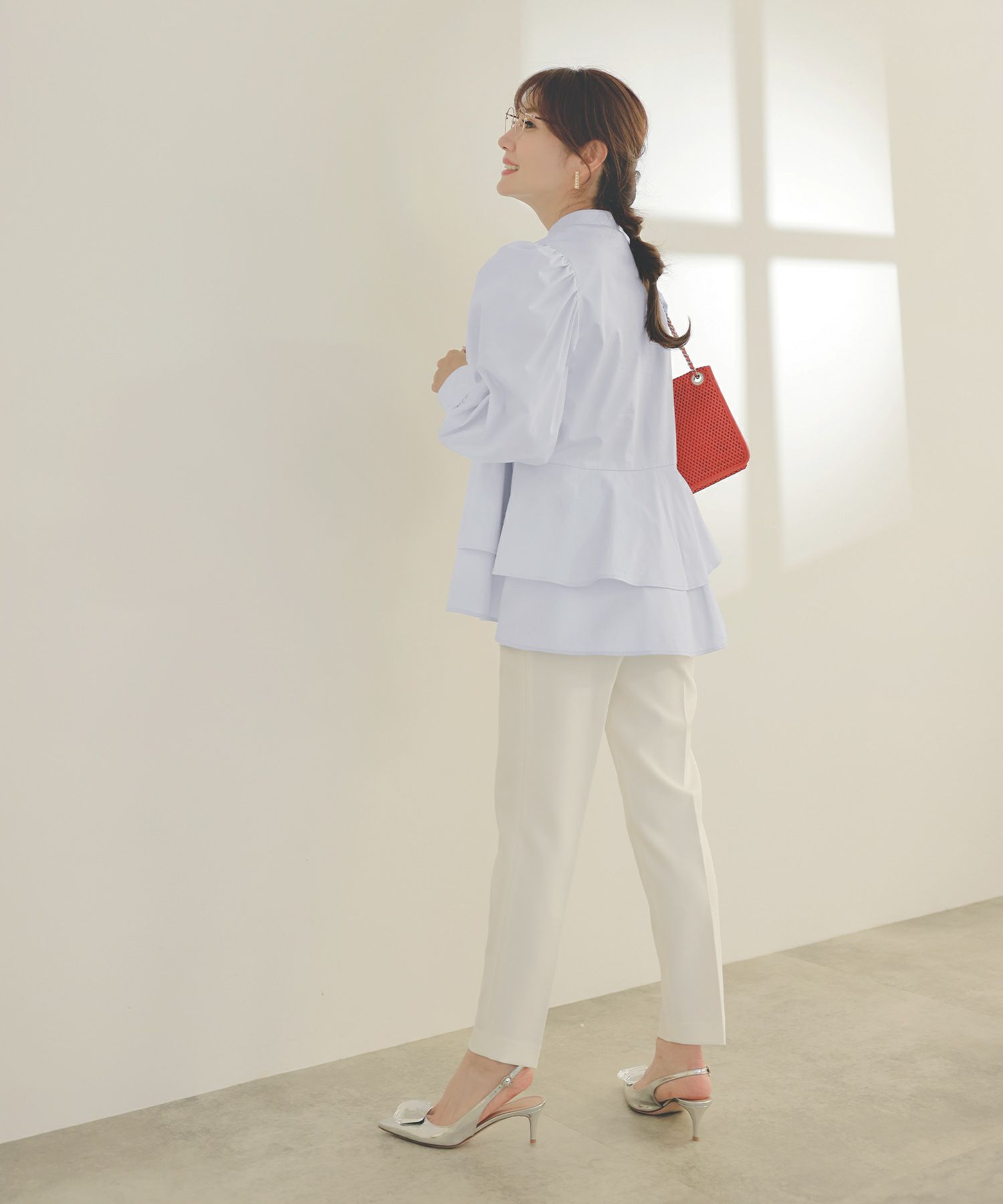 手洗い可くるみ釦フェミニンオフィス春上品大人可愛いきれいめジョイントスペース