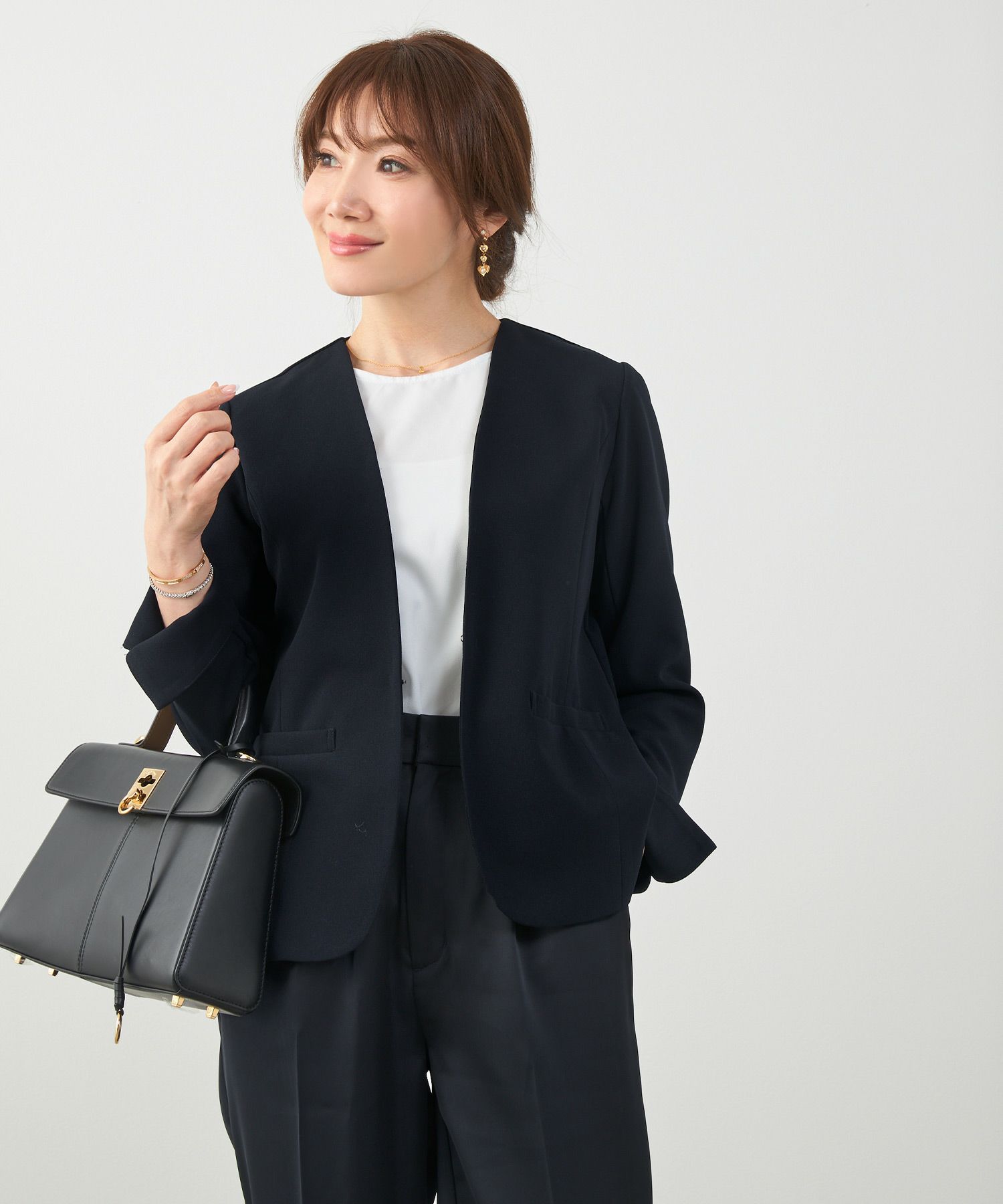 手洗い可 セレクト オケージョン オフィス 学校行事 アウター 袖口スリット 上品 きれいめ ジョイントスペース