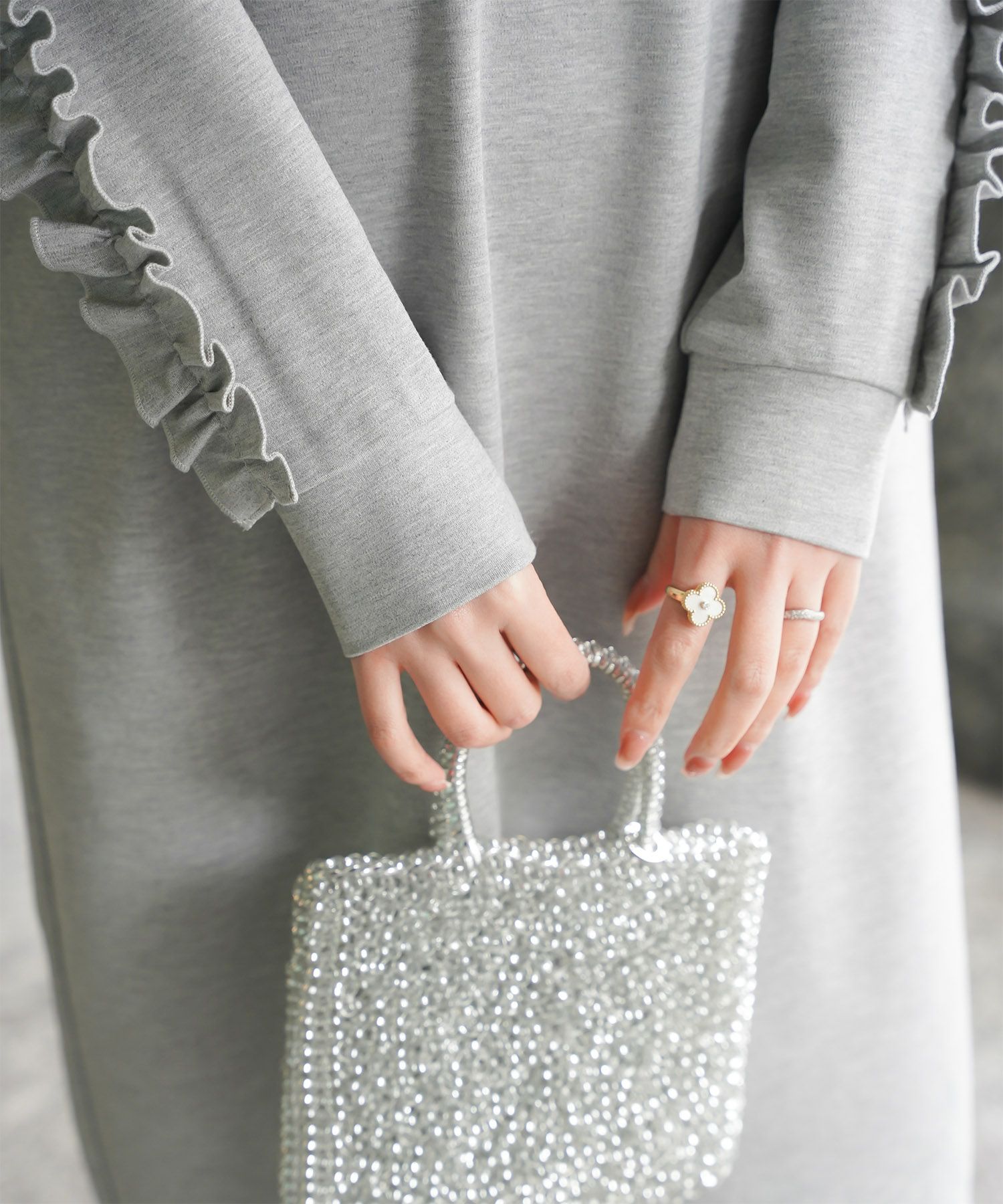 レディース 春 秋 ポンチ素材 カジュアル 上品/グレー/ブラック/M/プチフリル/ポケット/長袖