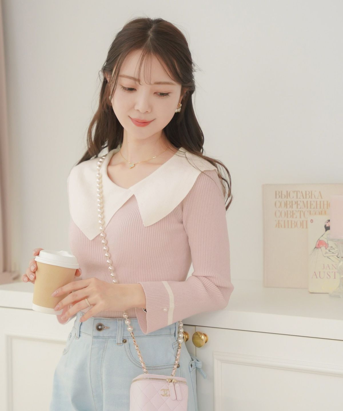 レディース/トップス/ニット/アシメカラー/襟/バイカラー/配色/パール/長袖/ハイゲージ/ピンク/モカ/チャコール/ネイビー/春/秋/冬/伸縮/上品/フェミニン/エレガント/かわいい/大人