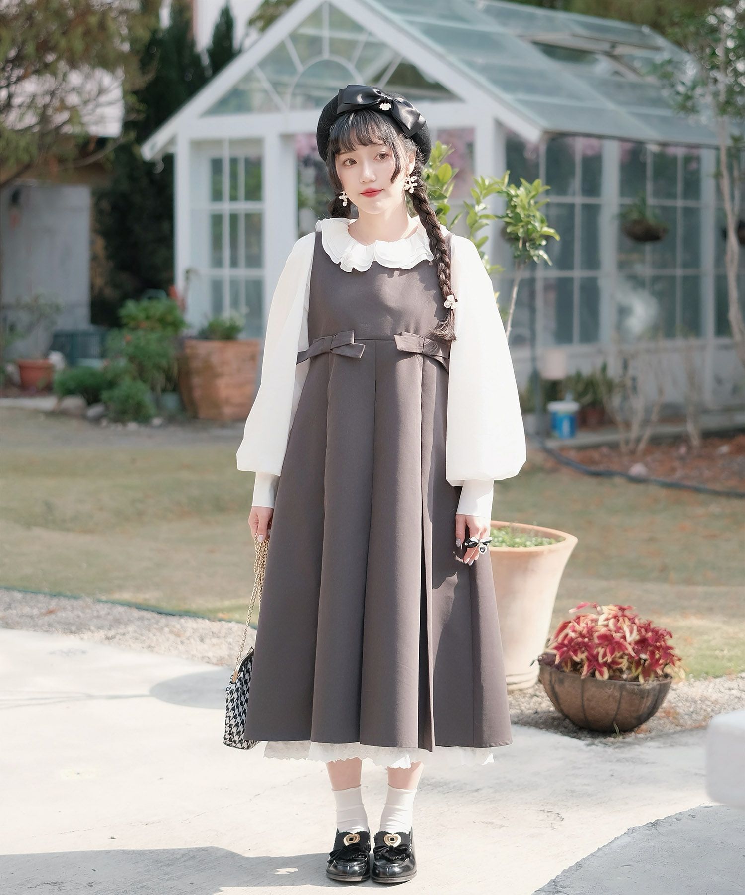 フリルカラー ボリュームスリーブ ドールライク レイヤード ホワイト/チャコール/M