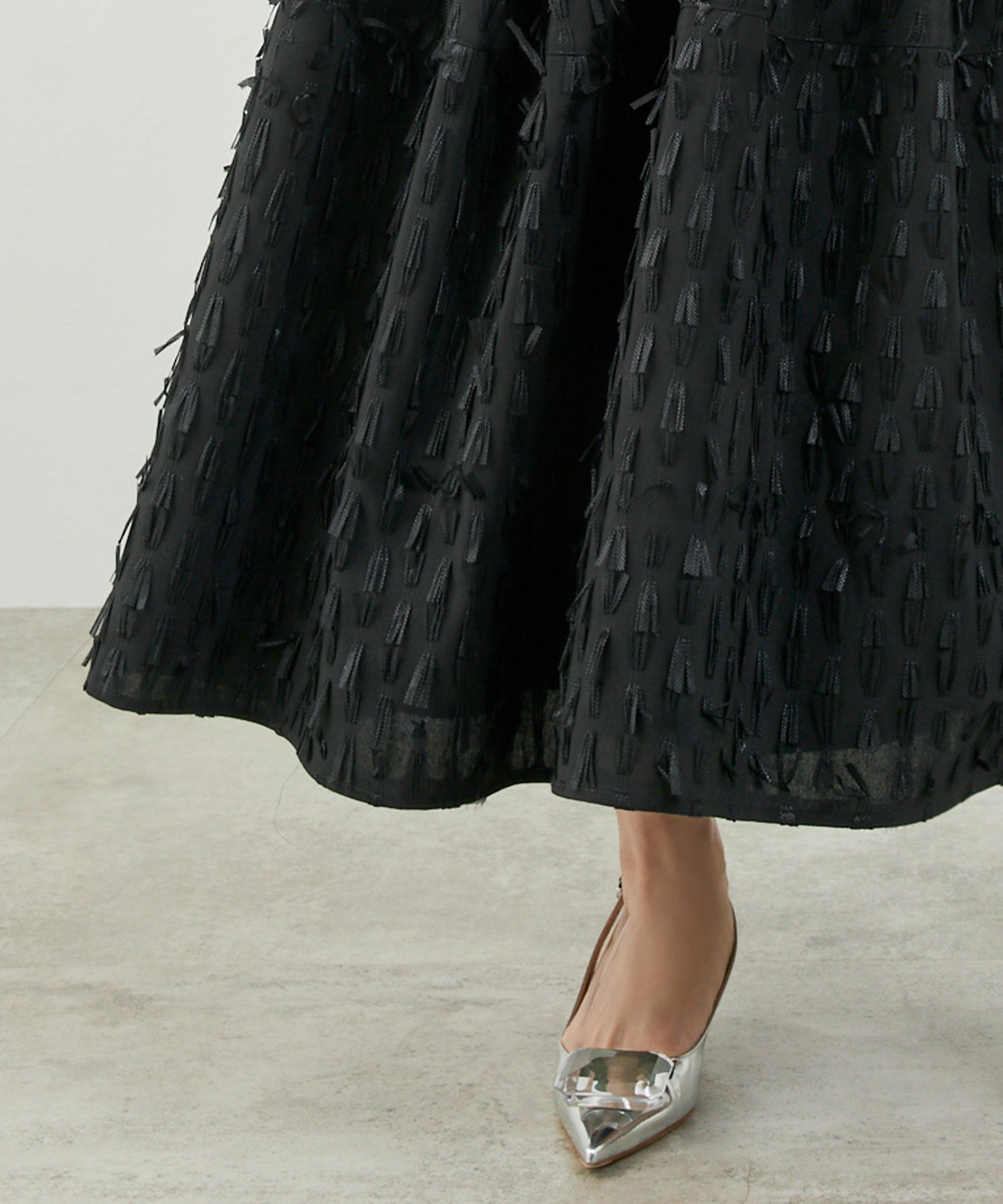 手洗い可上品きれいめエレガントフリンジモノトーン白黒ふんわりジョイントスペース