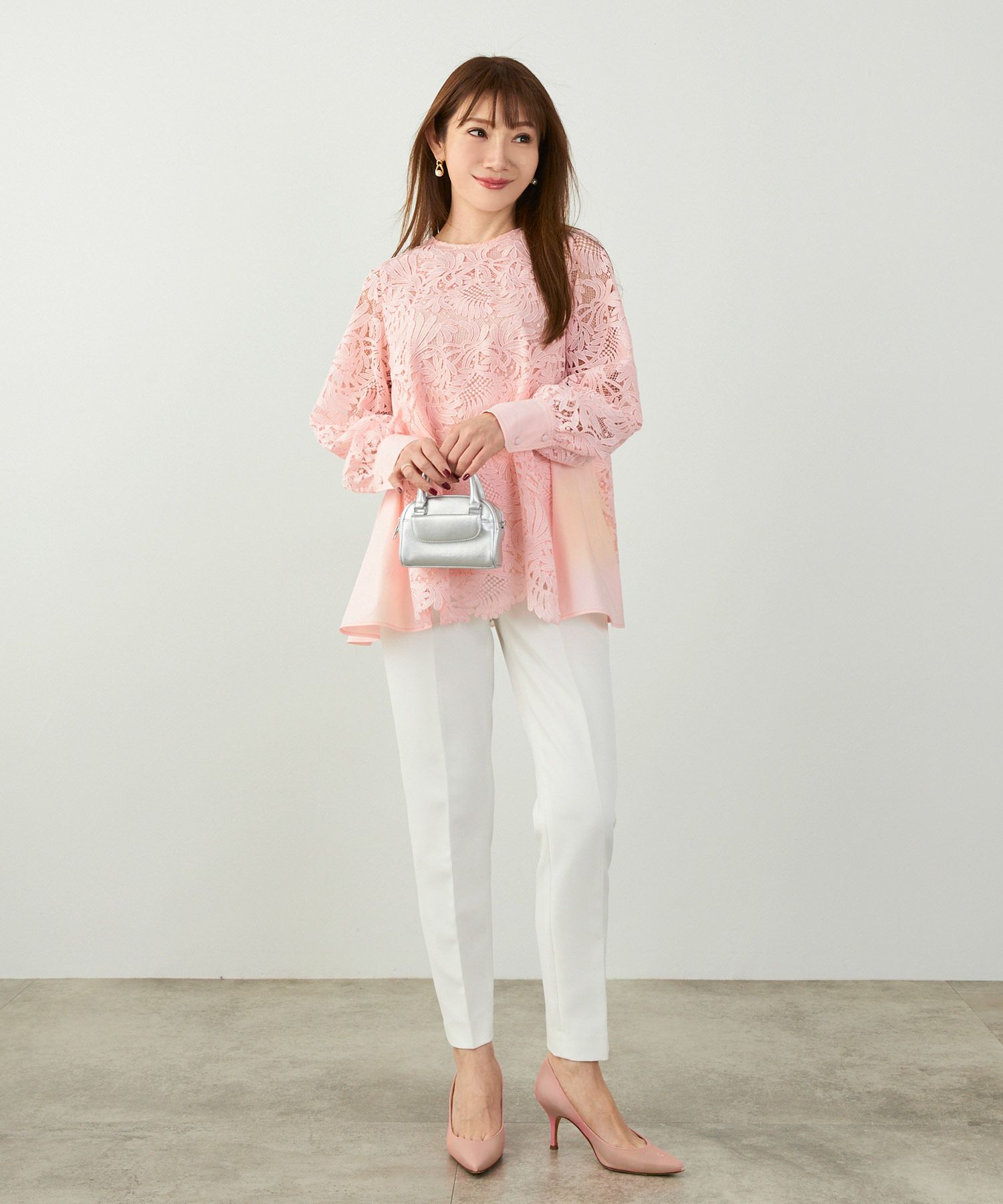 新色追加 手洗い可 オフィス おしゃれ フェミニン 透け感 涙開き カフス 上品 きれいめ 長袖 白 ジョイントスペース