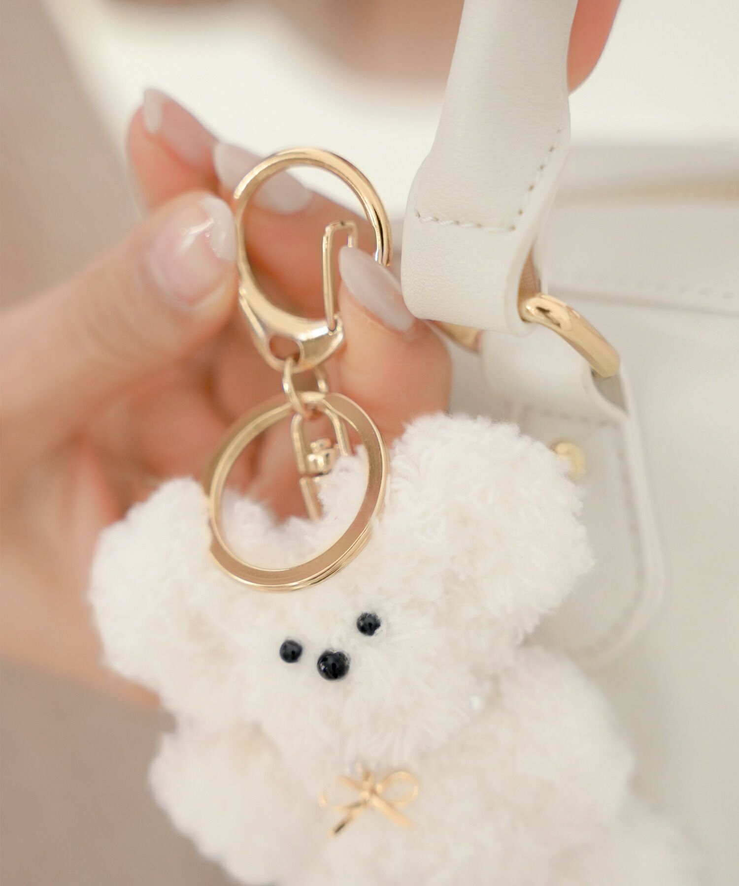 レディース小物グッズキーチャームキーホルダーキーチェーンぬいぐるみぬいぬい活ぬい撮り推し活ちびぬいボストンバッグボストンミニボストンキルティング人形ぬいバッグホワイト手作りくまクマベア
