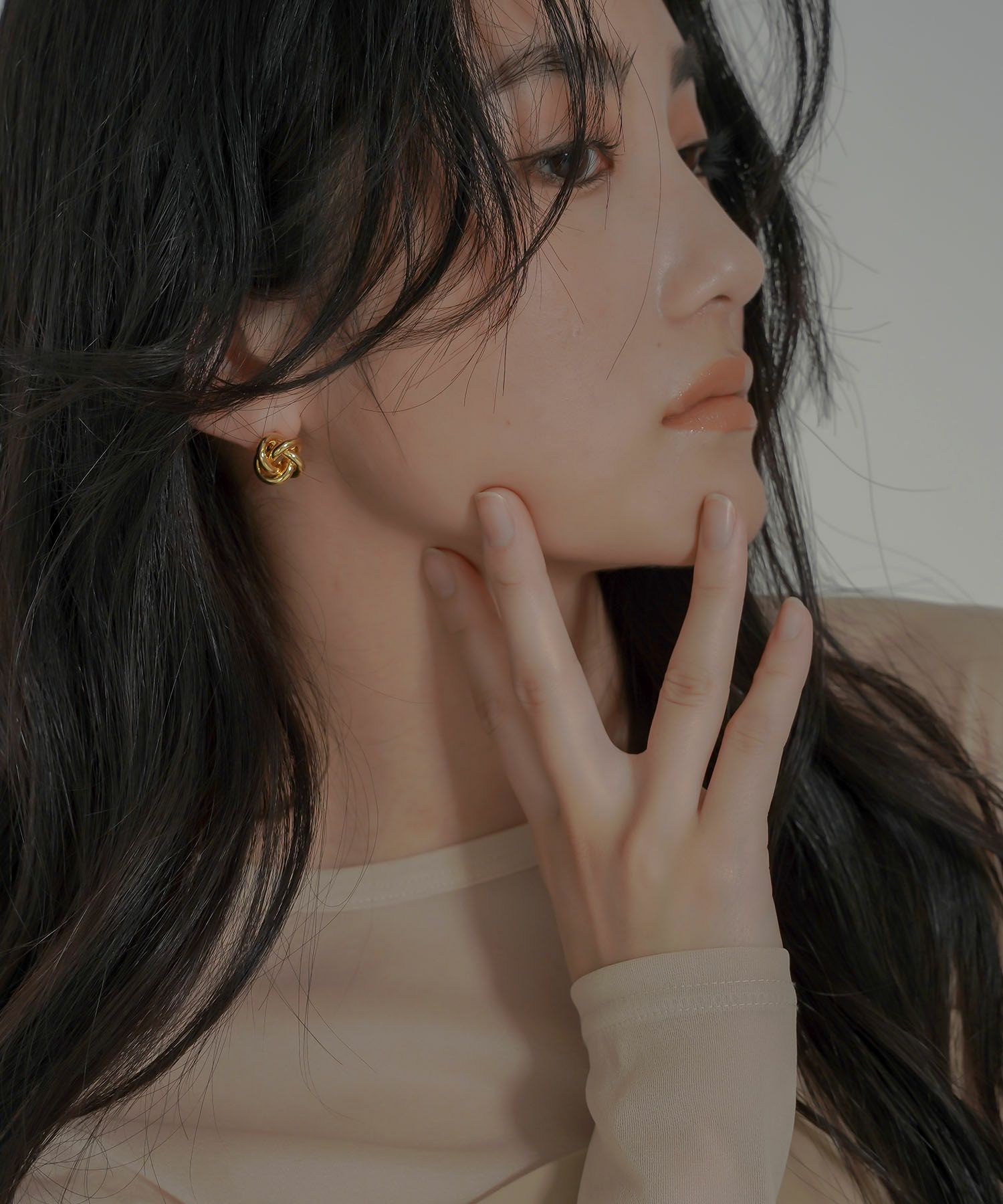 ツイスト デザイン ピアス KINO THE KEI