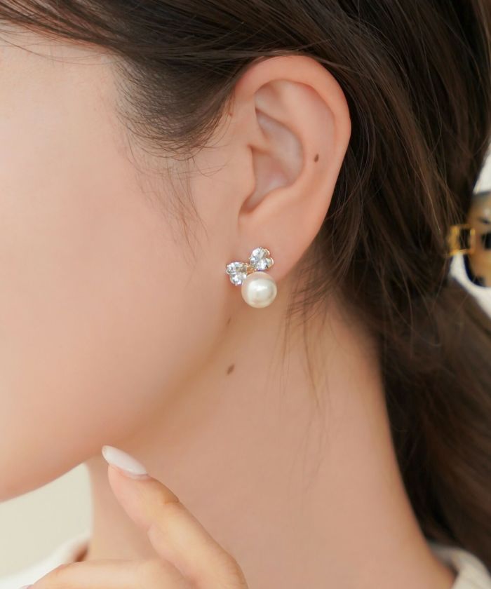 レディース/アクセサリー/イヤリング/リボン/パール/上品/エレガント/プチプラ/かわいい/きらきら